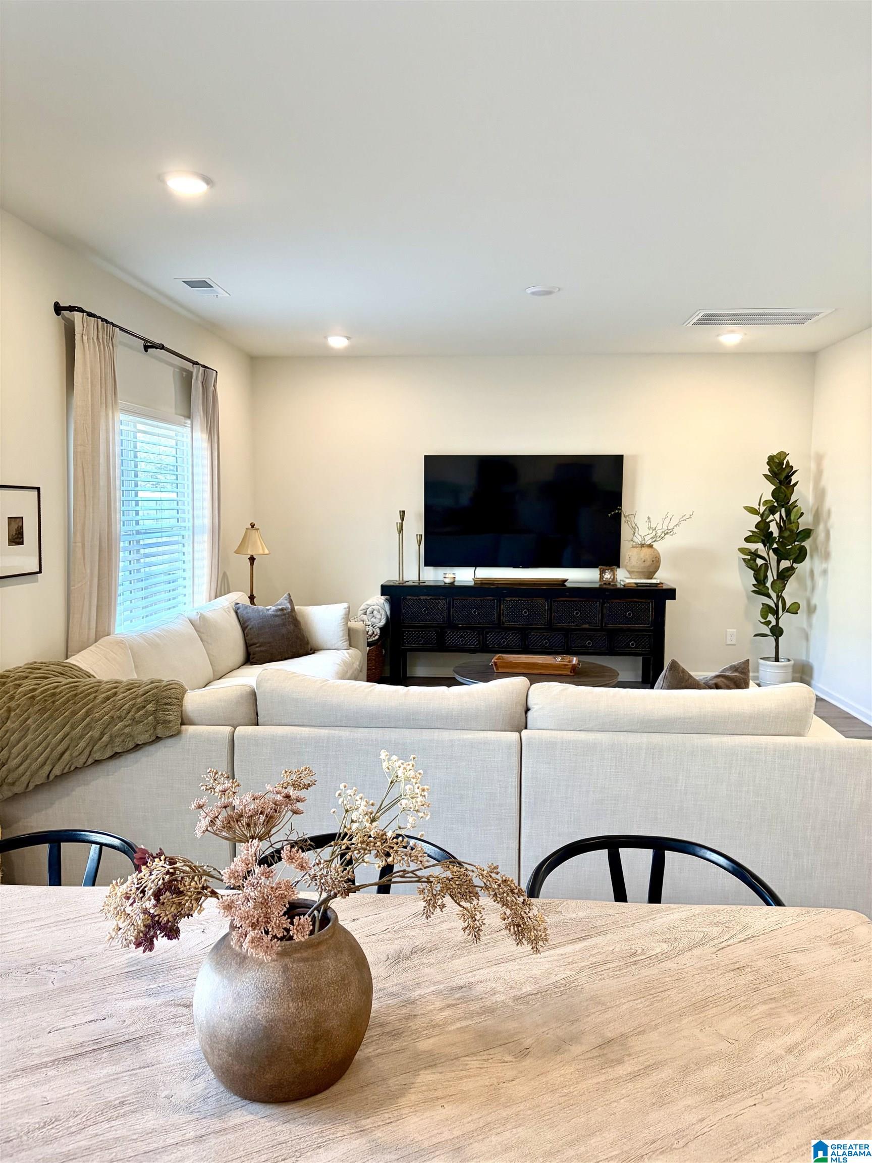 Homes for sale in Pell City, AL | 320 Camellia Lane, Pell City, AL 35128 | MLS# 21438477