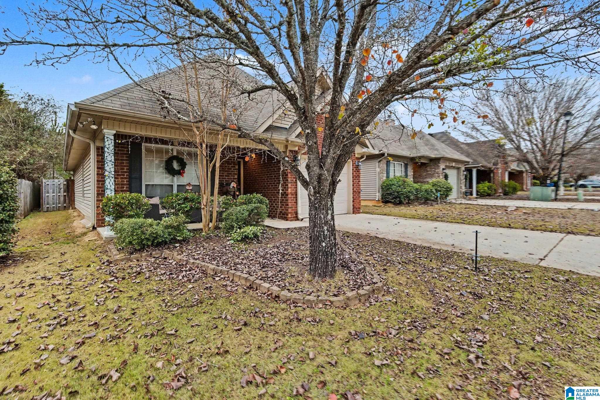 Homes for sale in Sterrett, AL | 2479 Forest Lakes Lane, Sterrett, AL 35147 | MLS# 21438571