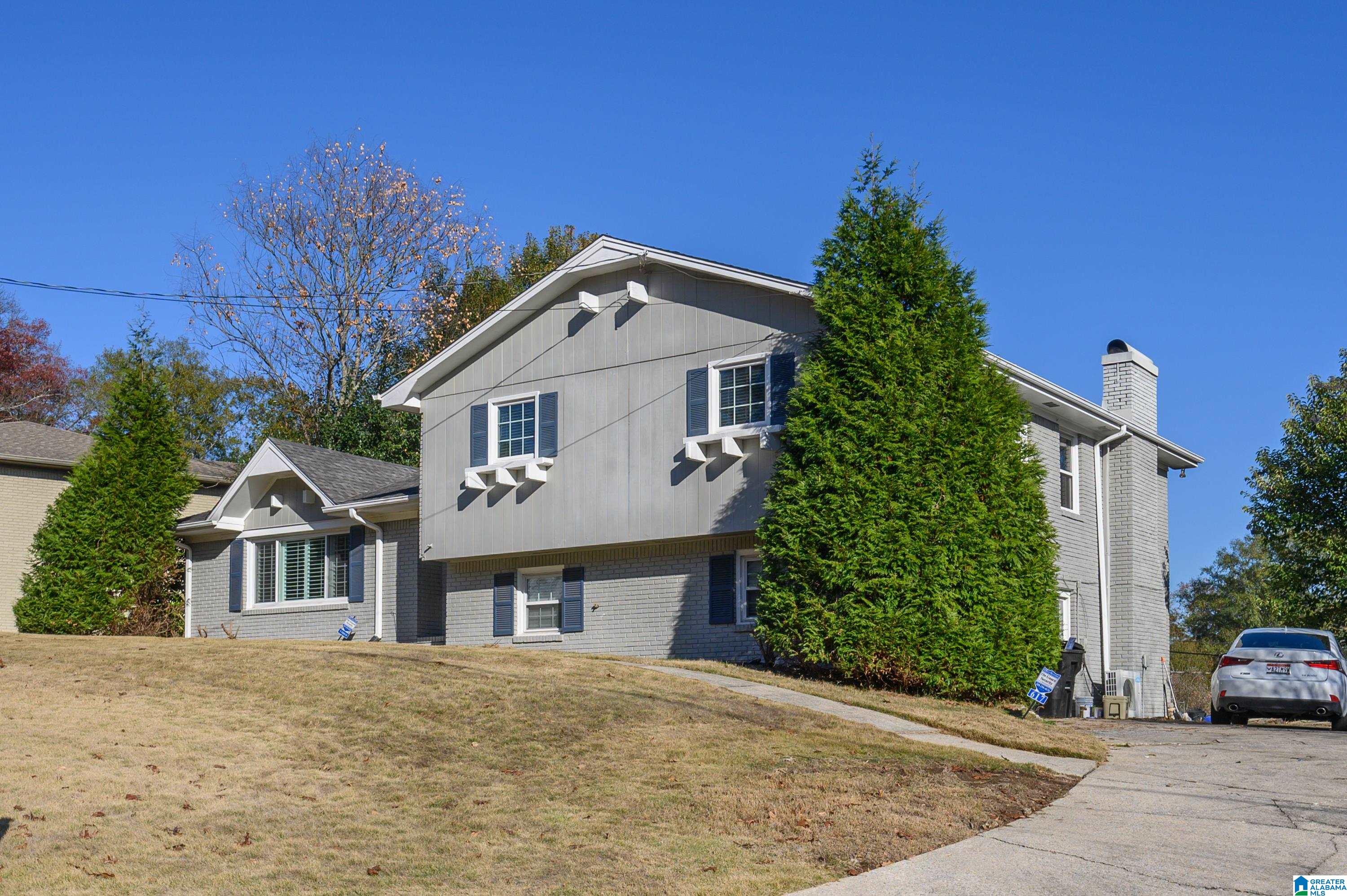 Homes for sale in Vestavia Hills, AL | 617 Van Buren Dr, Vestavia Hills, AL 35226 | MLS# 21438582