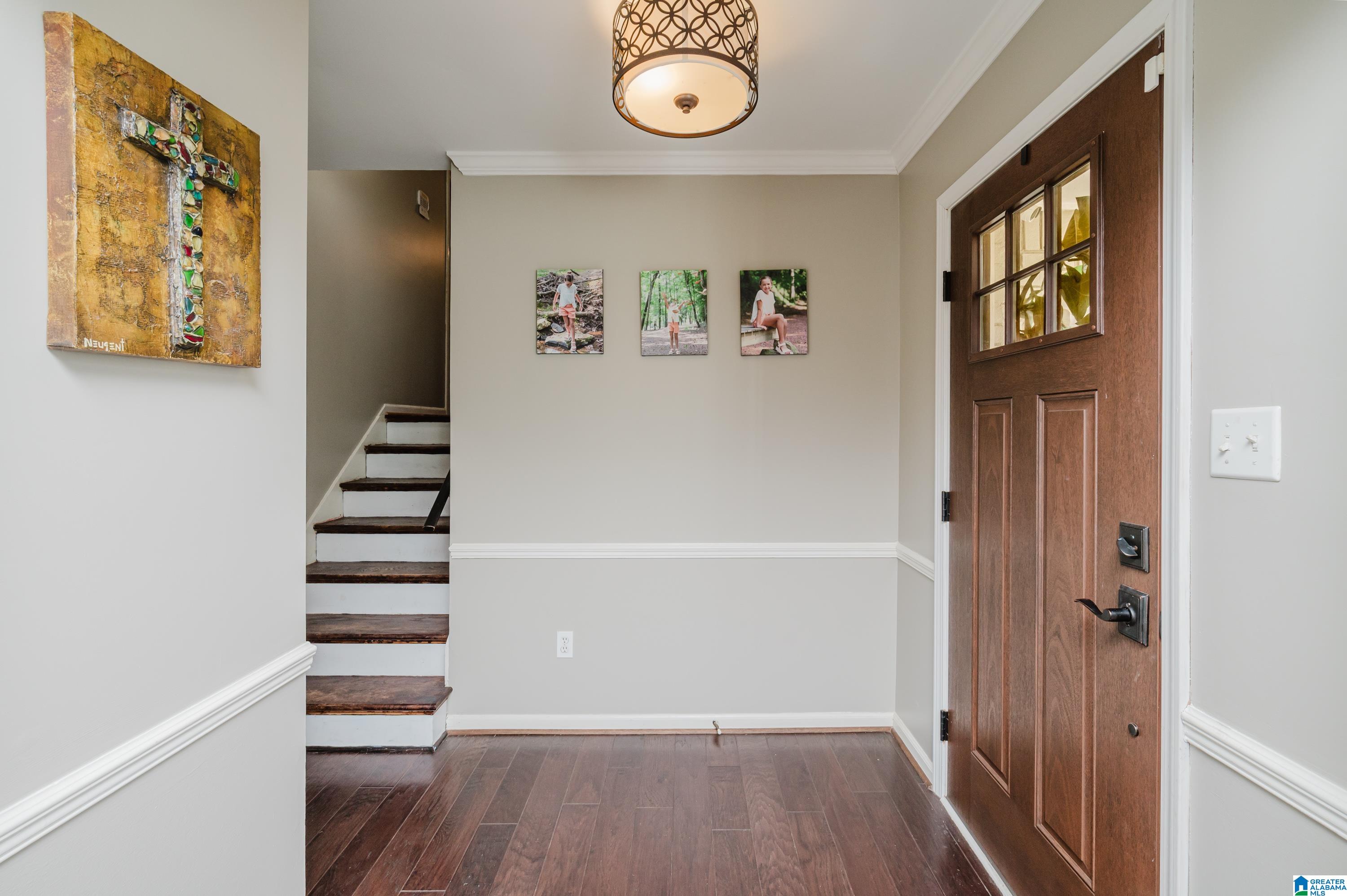 Homes for sale in Vestavia Hills, AL | 617 Van Buren Dr, Vestavia Hills, AL 35226 | MLS# 21438582