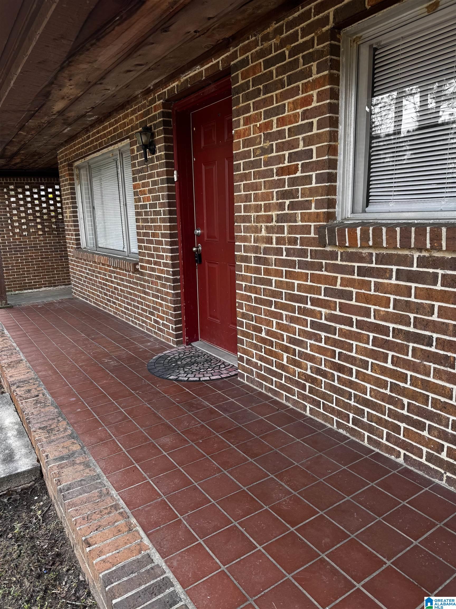 Homes for sale in Warrior, AL | 415 Thomas Street, Warrior, AL 35180 | MLS# 21438602