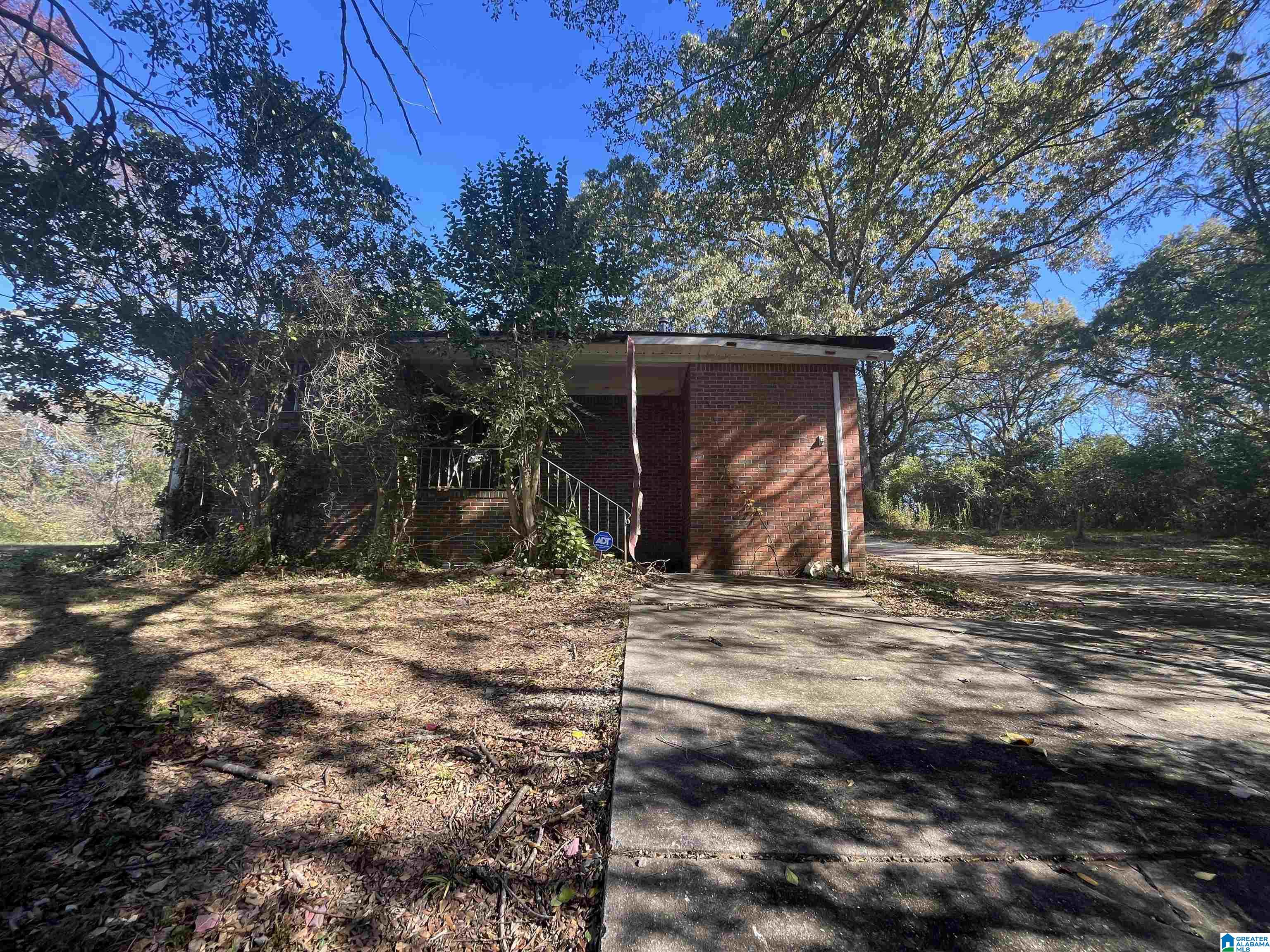 237 LEXINGTON STREET