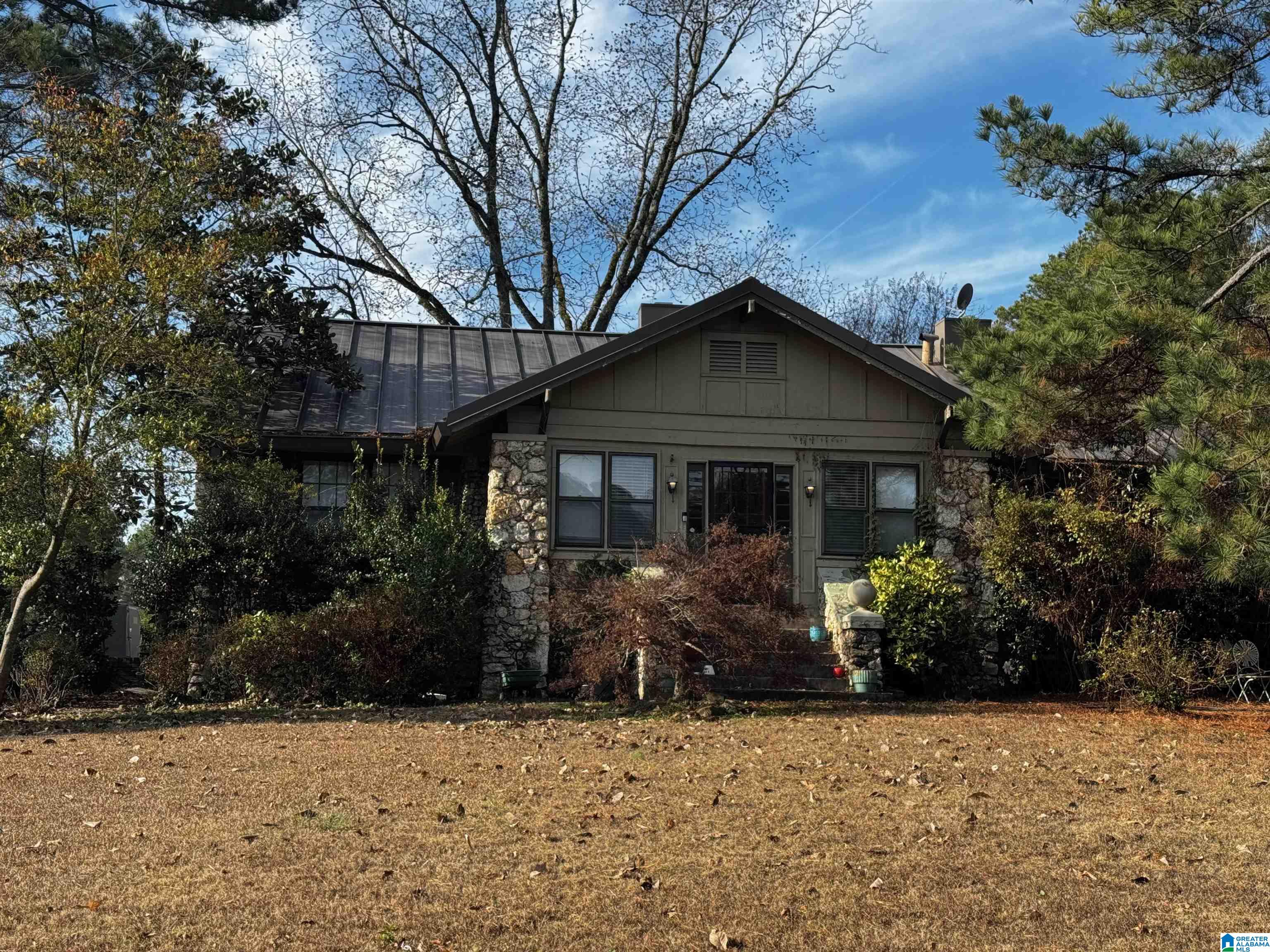 1118 CAMELLIA ROAD