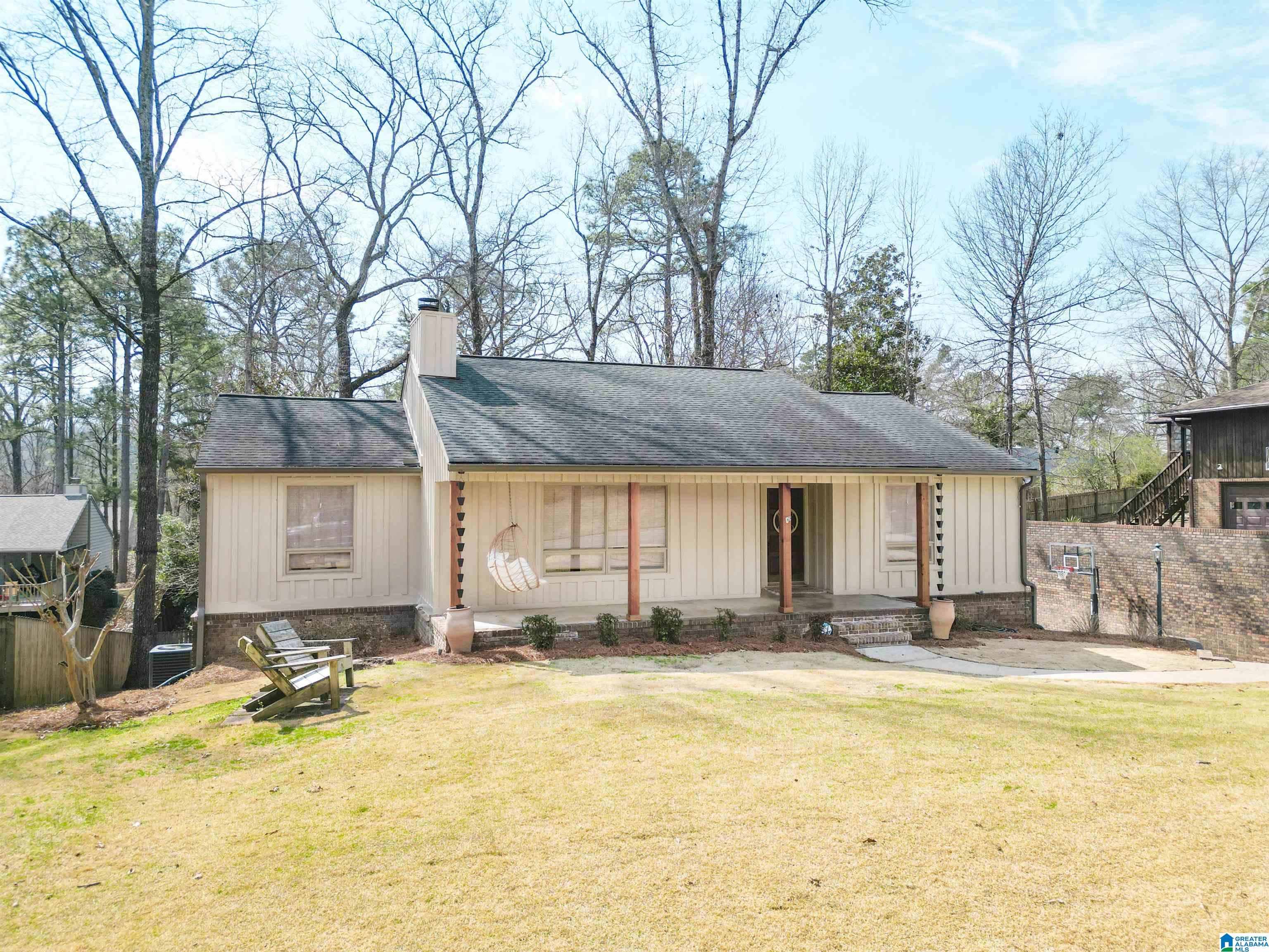 Homes for sale in Birmingham, AL | 2909 Macalpine Circle, Birmingham, AL 35242 | MLS# 21438770