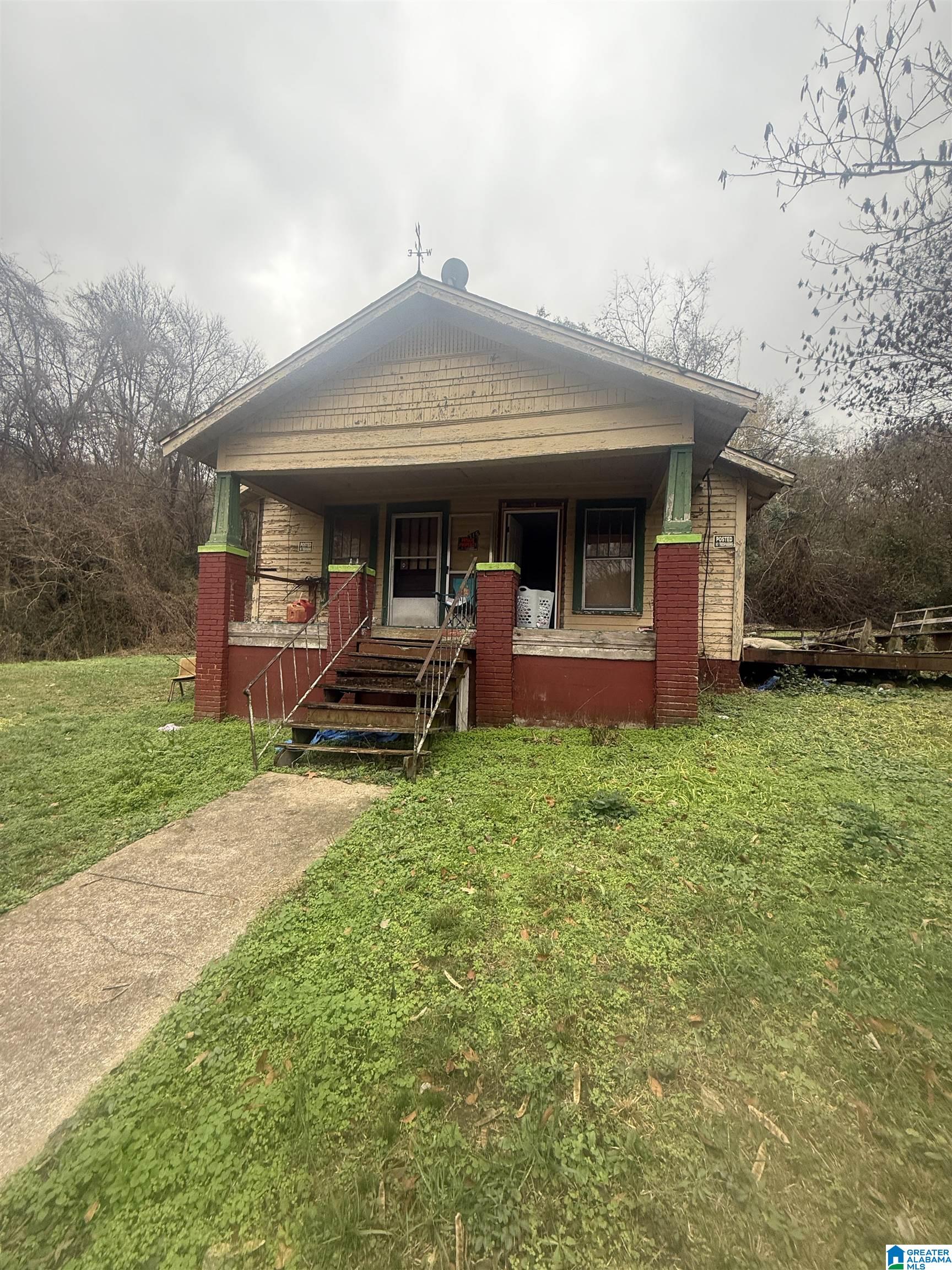 716 W 3RD STREET