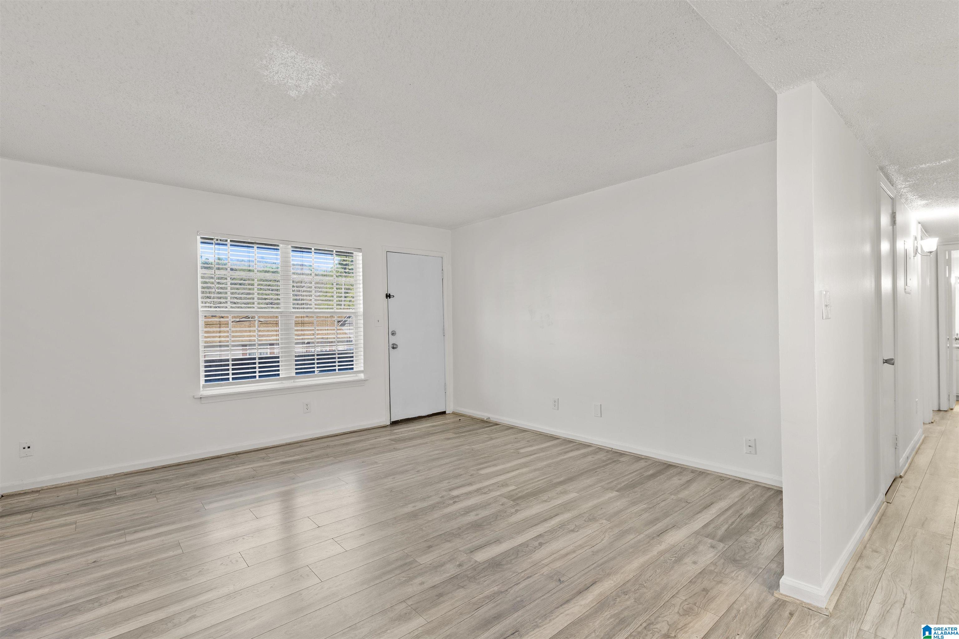 Homes for sale in Hoover, AL | 504 Patton Chapel Way #504, Hoover, AL 35226 | MLS# 21438898