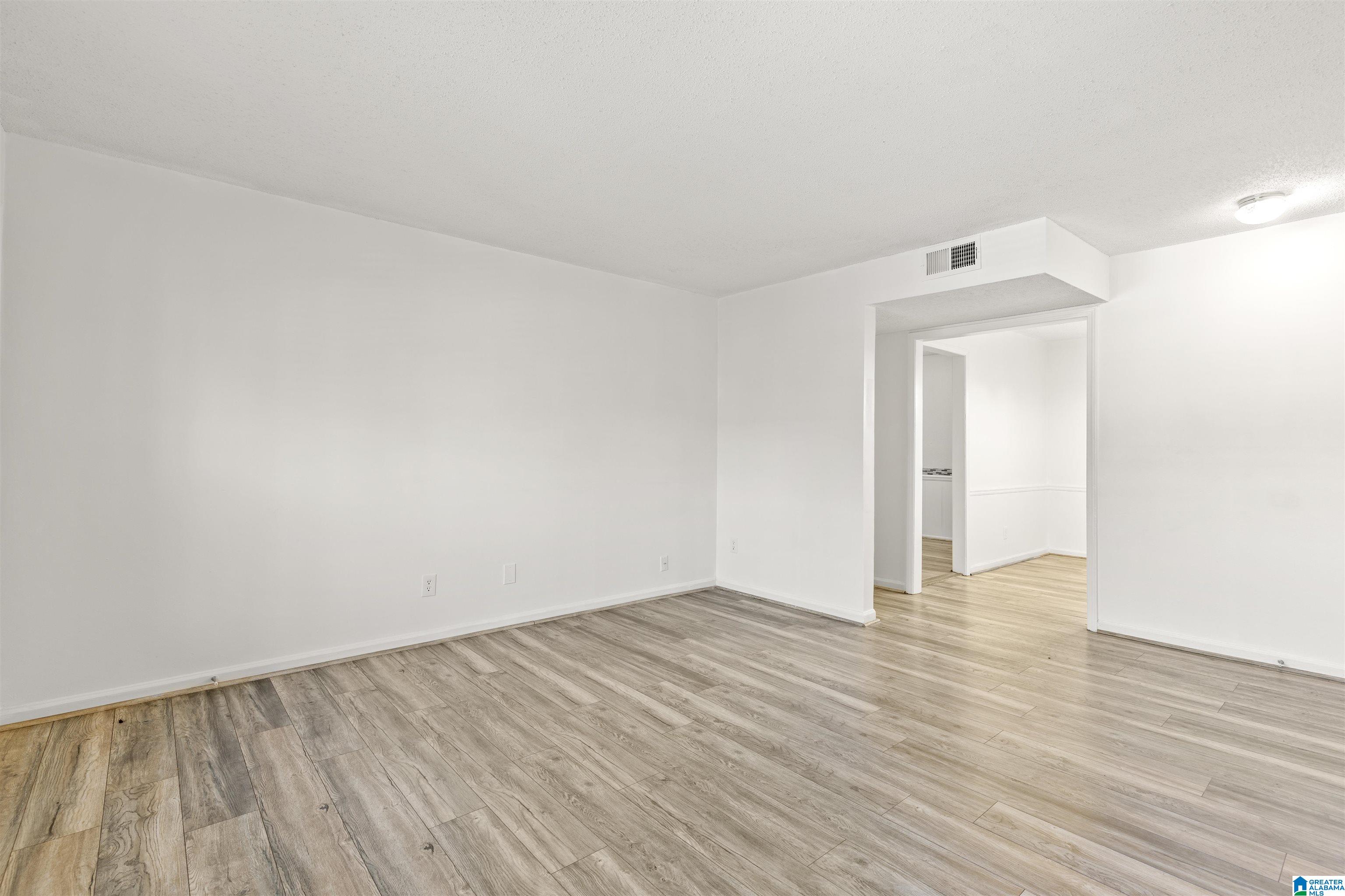 Homes for sale in Hoover, AL | 504 Patton Chapel Way #504, Hoover, AL 35226 | MLS# 21438898