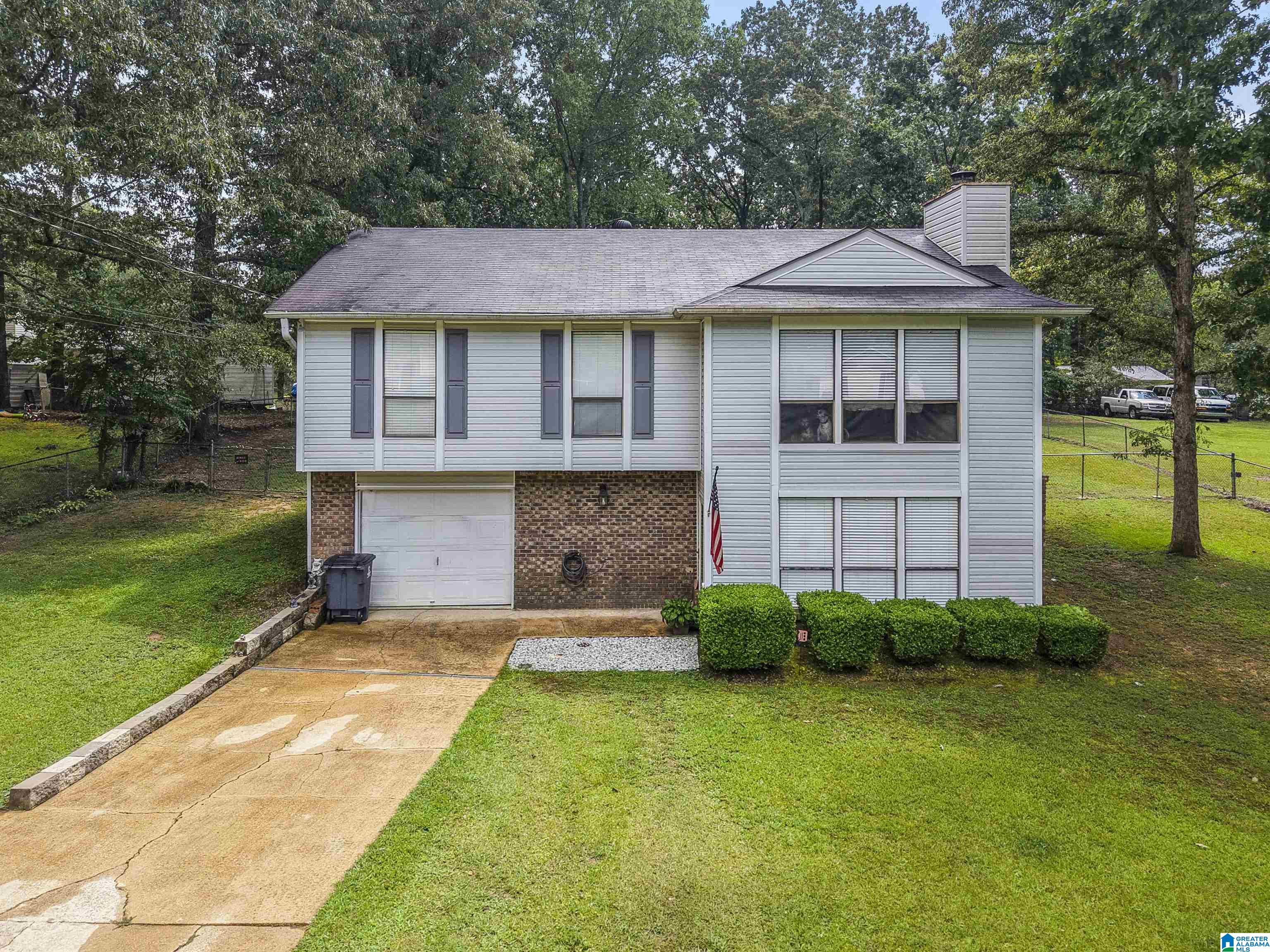 3229 EDENBURG DRIVE