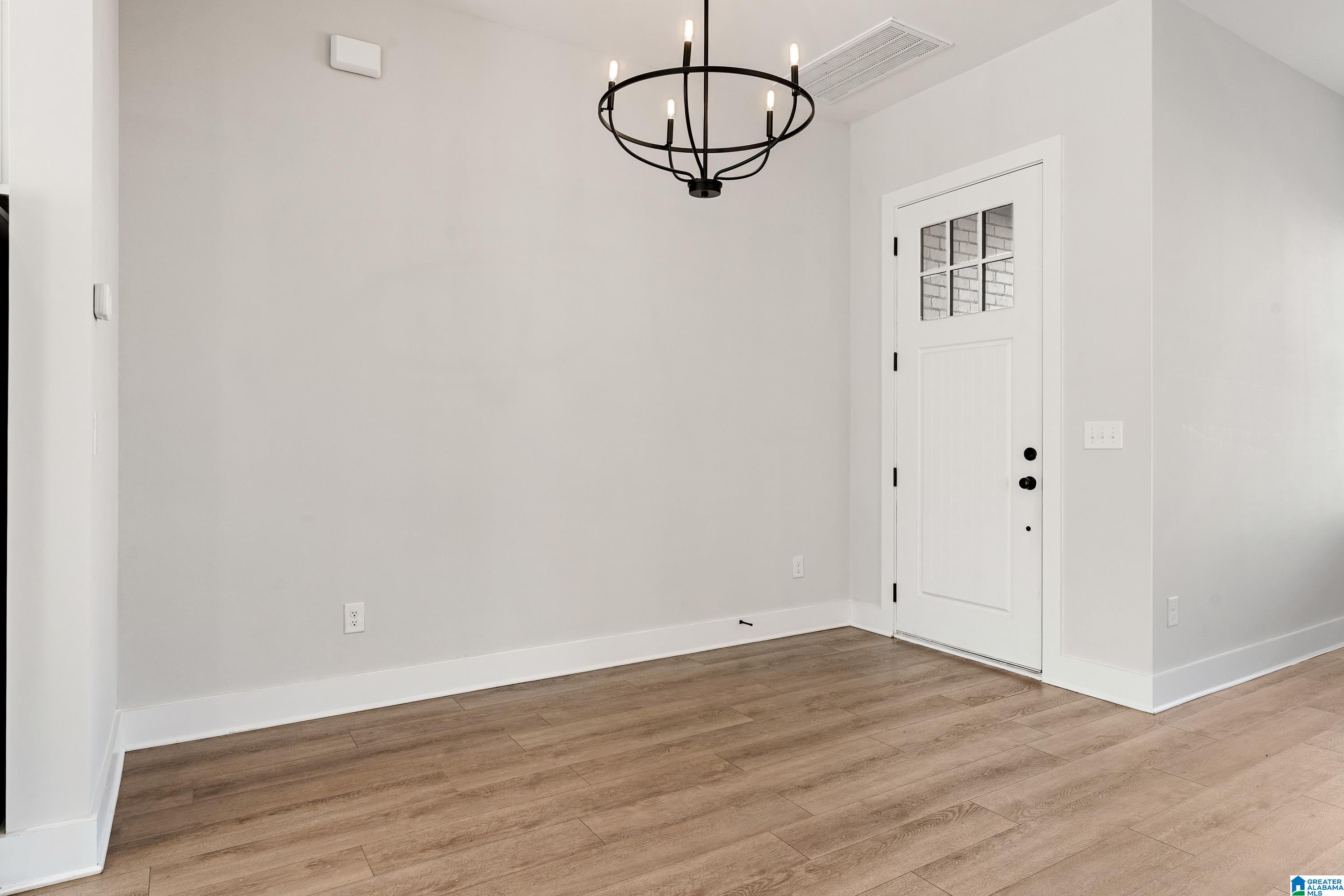 Homes for sale in Hoover, AL | 4862 Silas Avenue, Hoover, AL 35244 | MLS# 21438973