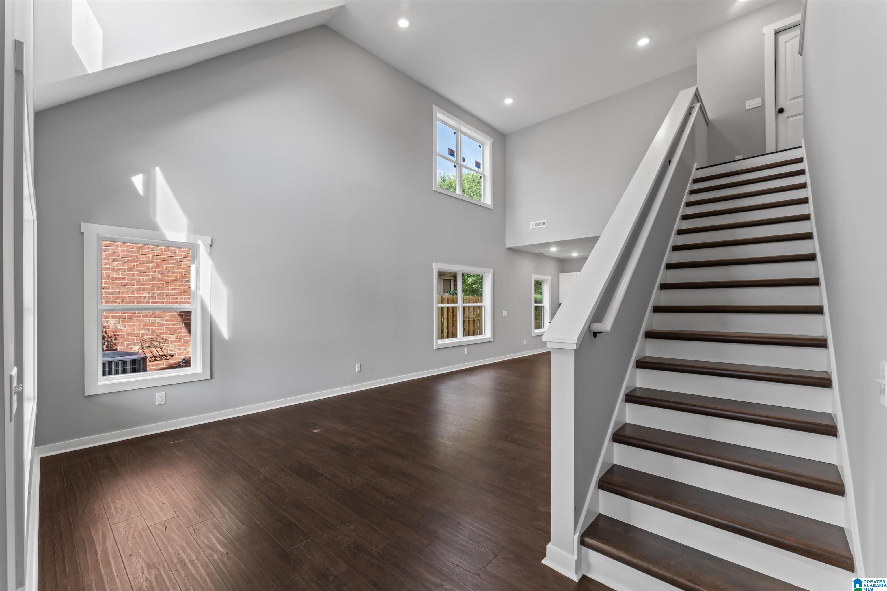 3rd image of 425 Alabama Boulevard, Trussville, AL 35173 | MLS# 21439040