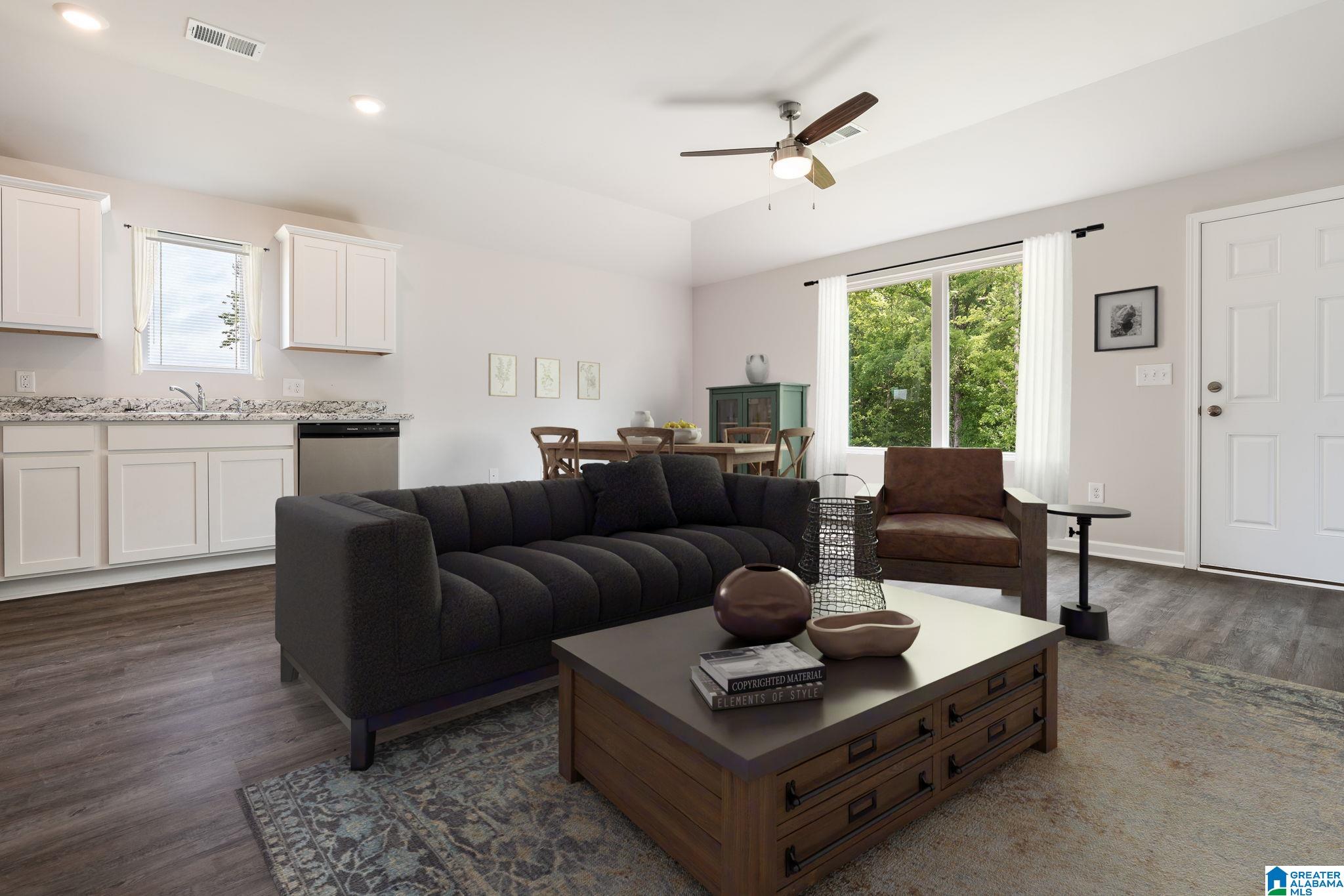 Homes for sale in Jemison, AL | 155 Jemison Trails Dr, Jemison, AL 35085 | MLS# 21439241