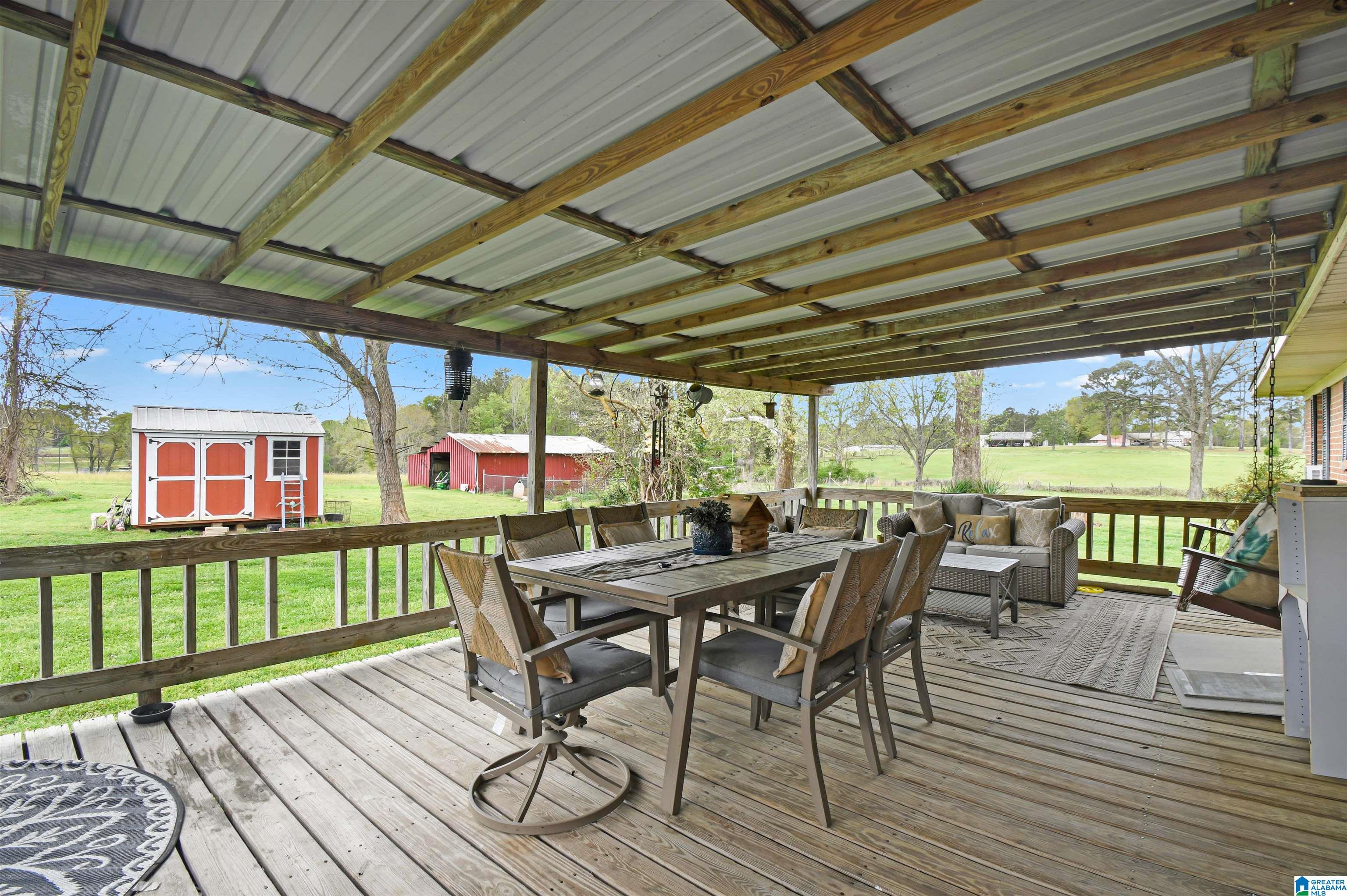 Homes for sale in Jemison, AL | 6062 County Road 50, Jemison, AL 35085 | MLS# 21439548