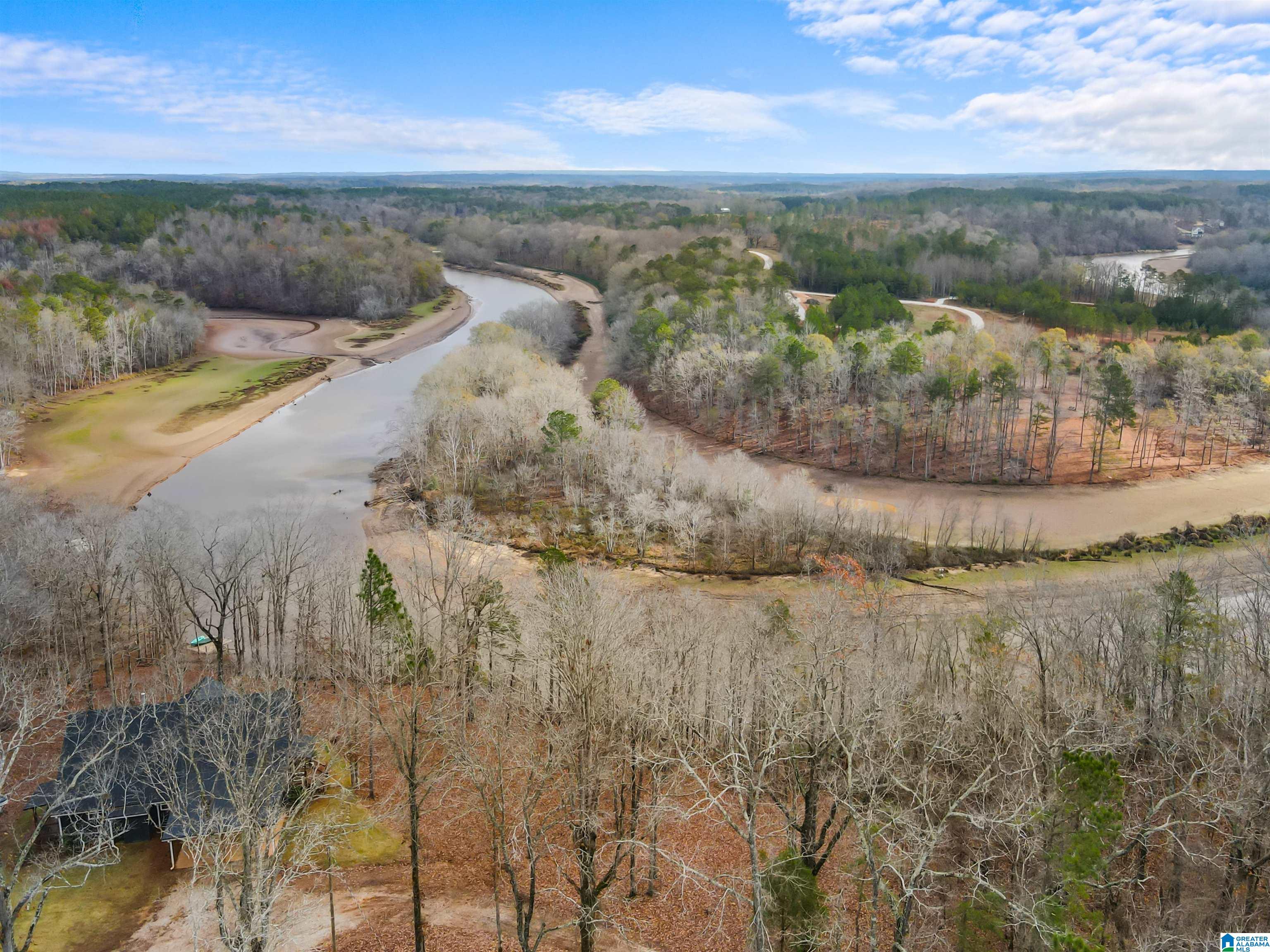 463 WILDBERRY LANE