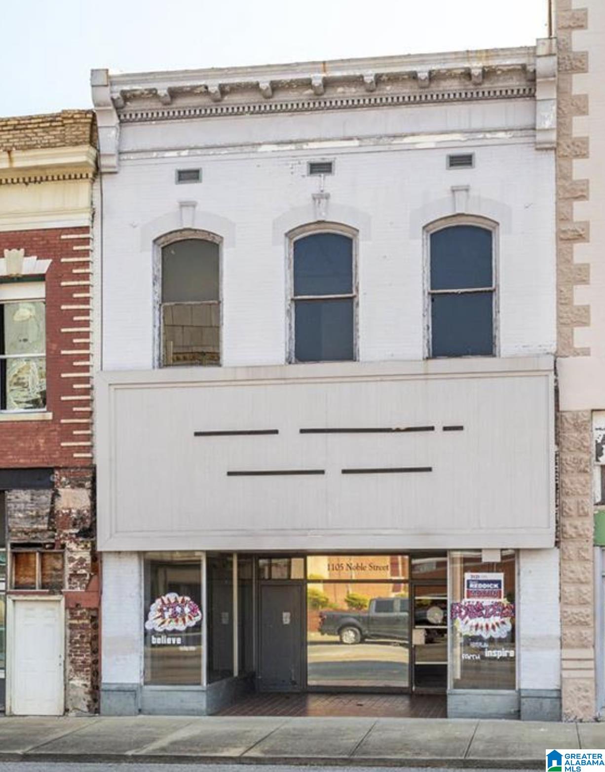 1105 NOBLE STREET