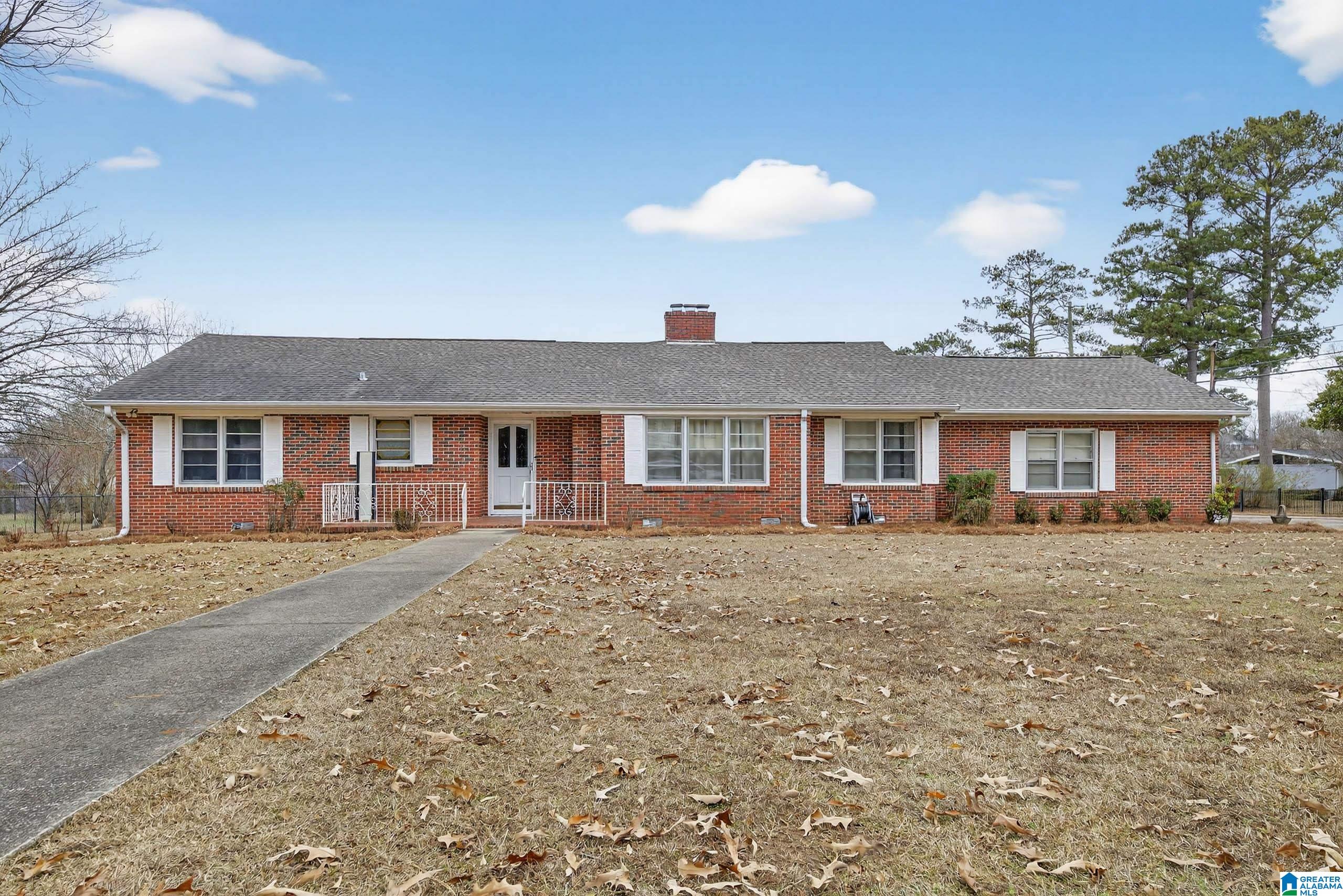 Homes for sale in Jacksonville, AL | 610 6th Avenue, Jacksonville, AL 36265 | MLS# 21439666