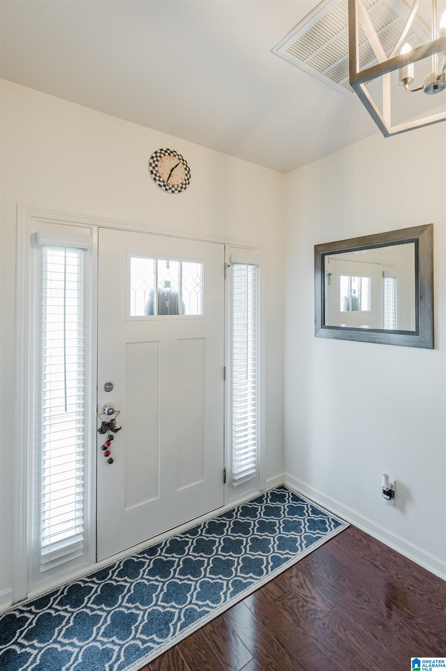 3rd image of 331 Glen Cross Way, Trussville, AL 35173 | MLS# 21439668