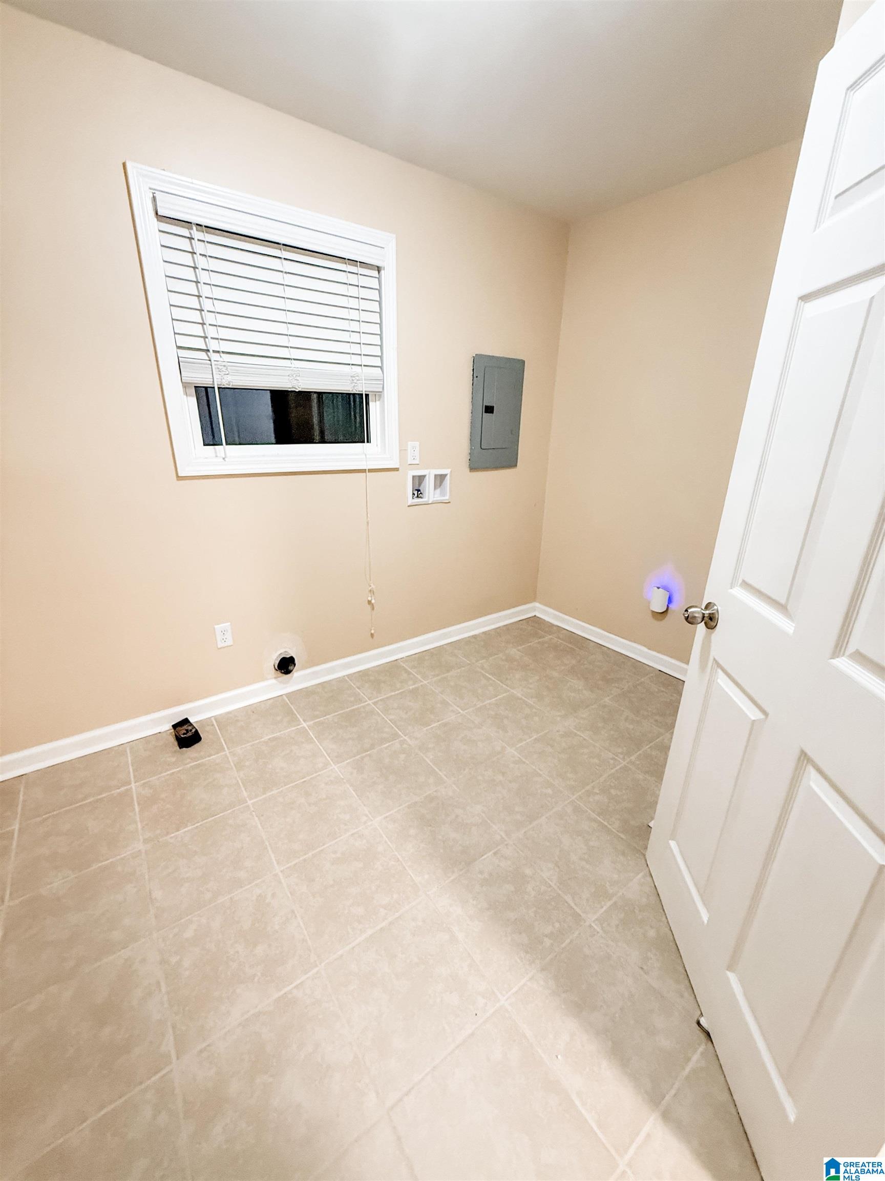 Homes for sale in Clanton, AL | 1690 County Road 18, Clanton, AL 35046 | MLS# 21439699