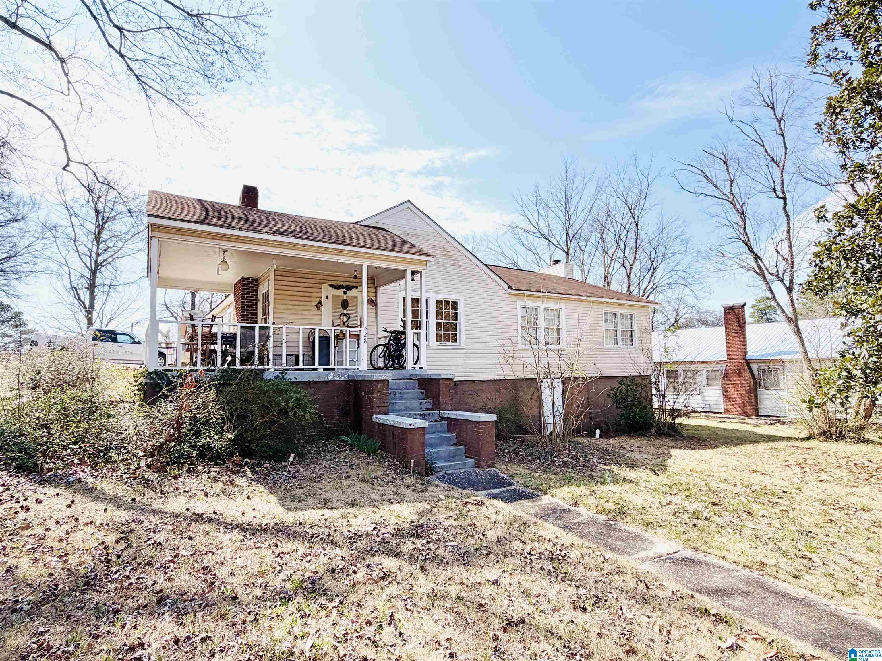 Homes for sale in Anniston, AL | 428 E 20Th Street, Anniston, AL 36207 | MLS# 21439745