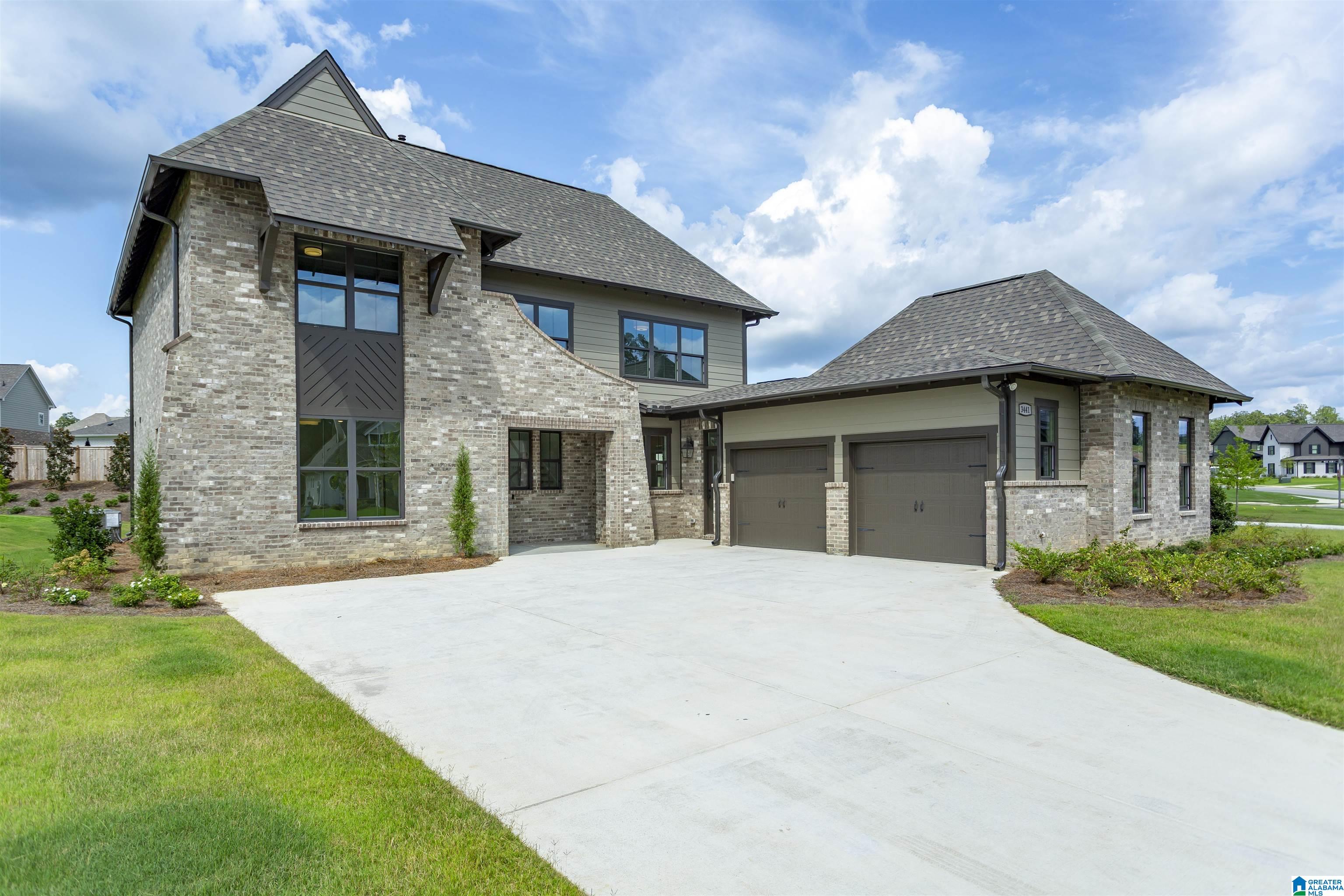 Homes for sale in Hoover, AL | 3441 Blackridge Circle, Hoover, AL 35244 | MLS# 21439752