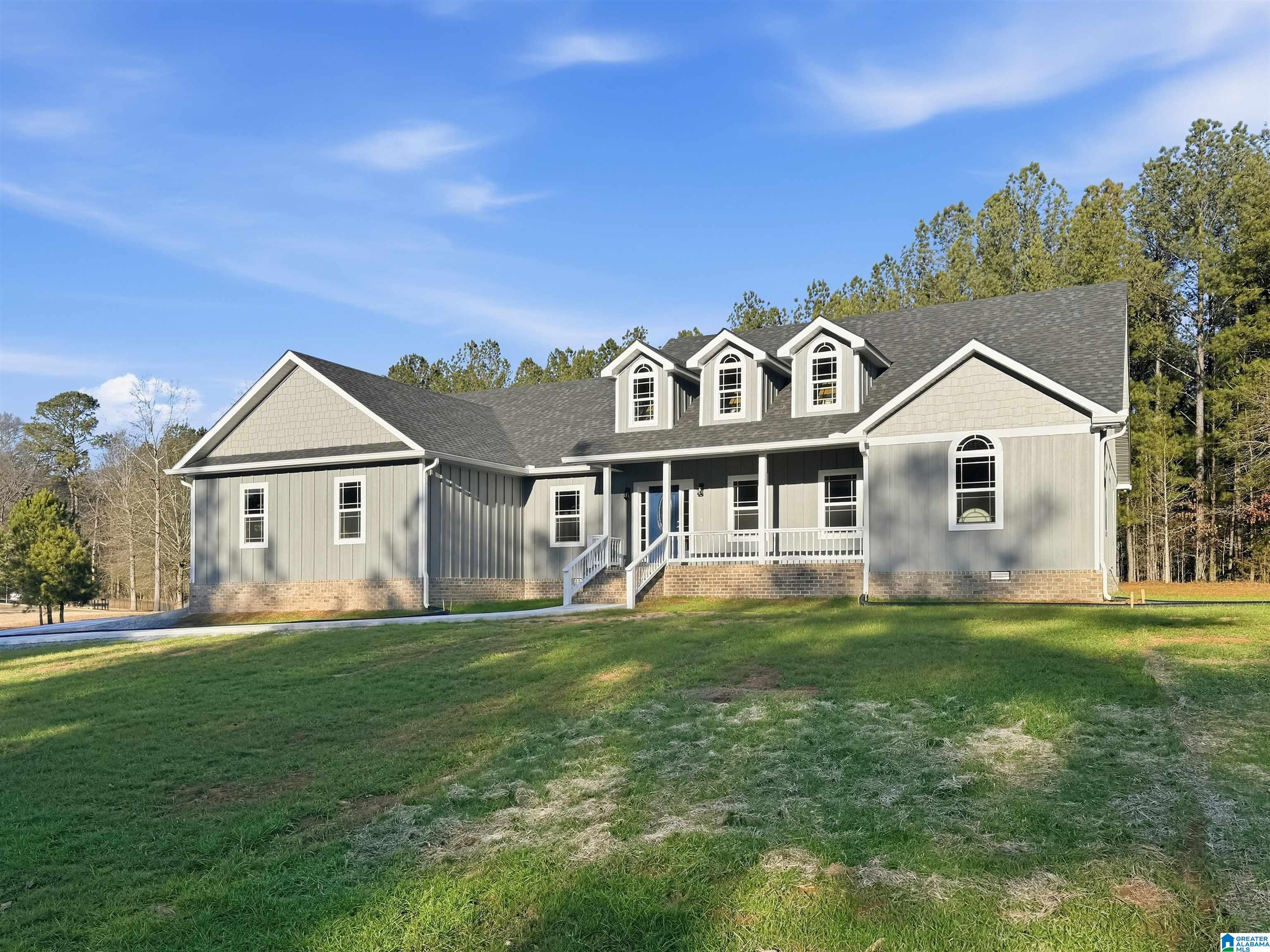496 MARY DRIVE