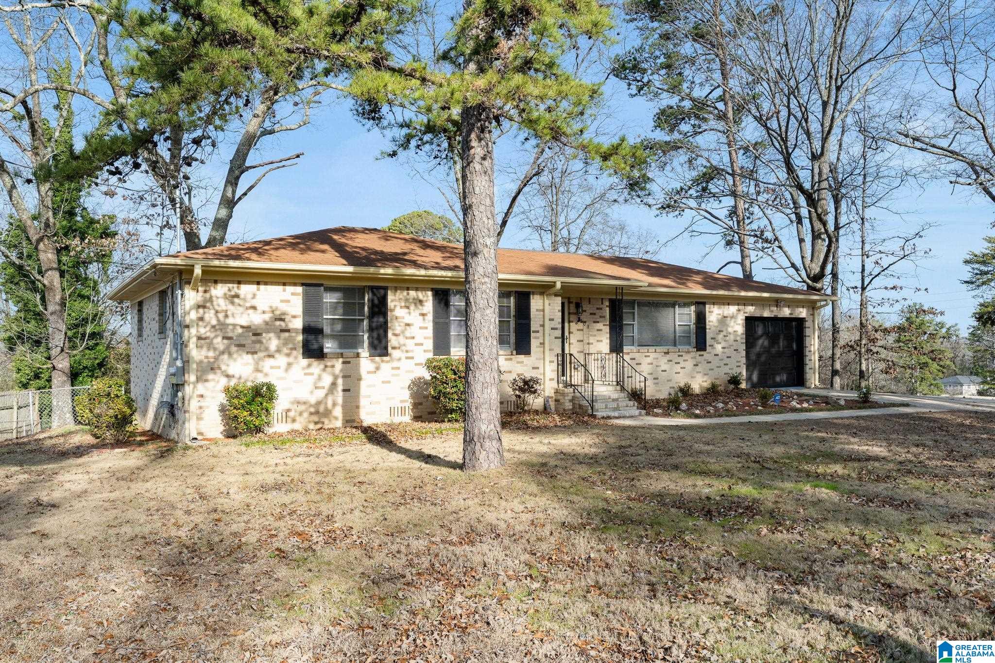 Homes for sale in Center Point, AL | 508 26th Avenue Nw, Center Point, AL 35215 | MLS# 21439807