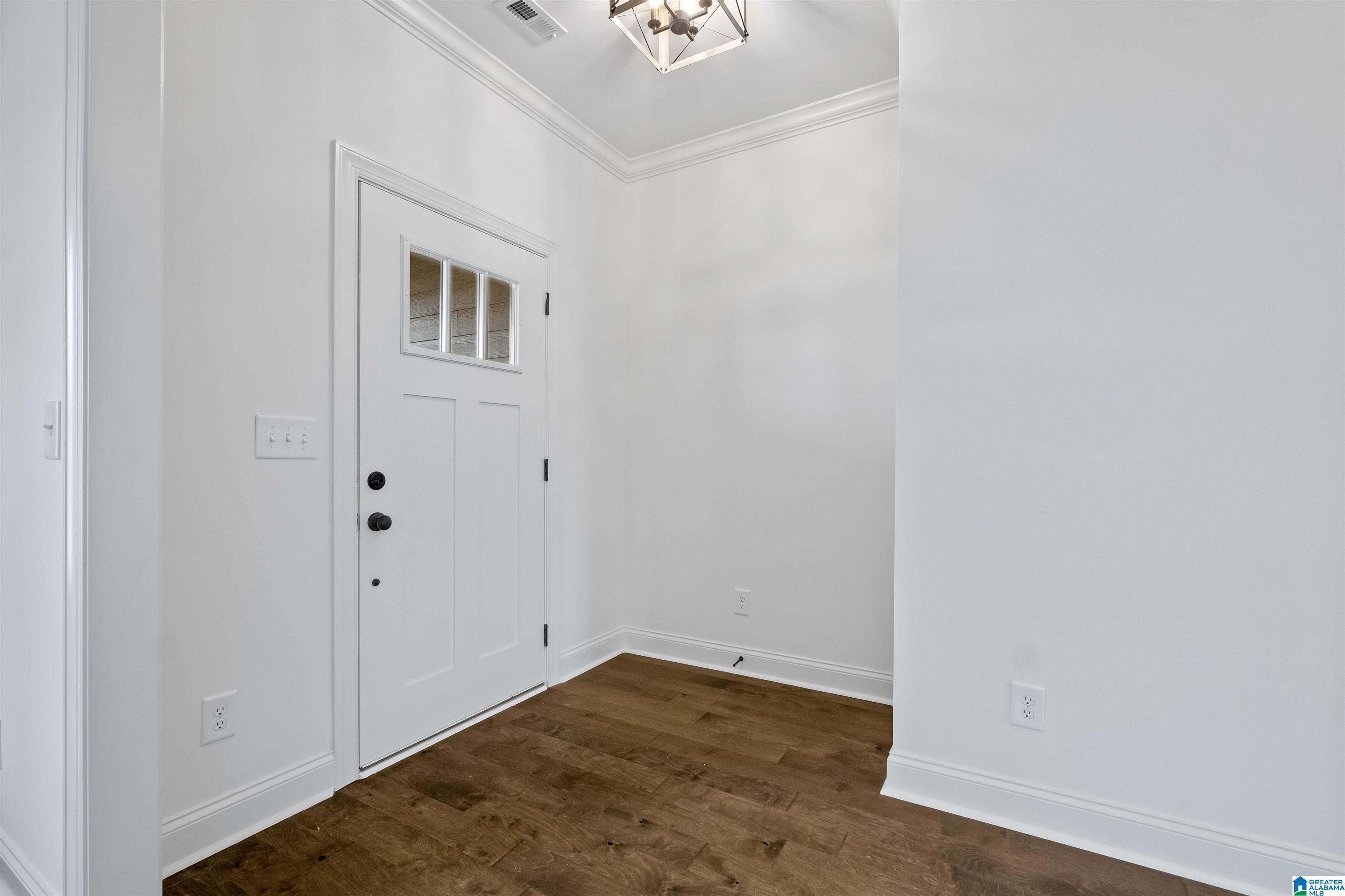 3rd image of 2214 Chelsea Park Bend, Chelsea, AL 35043 | MLS# 21439849