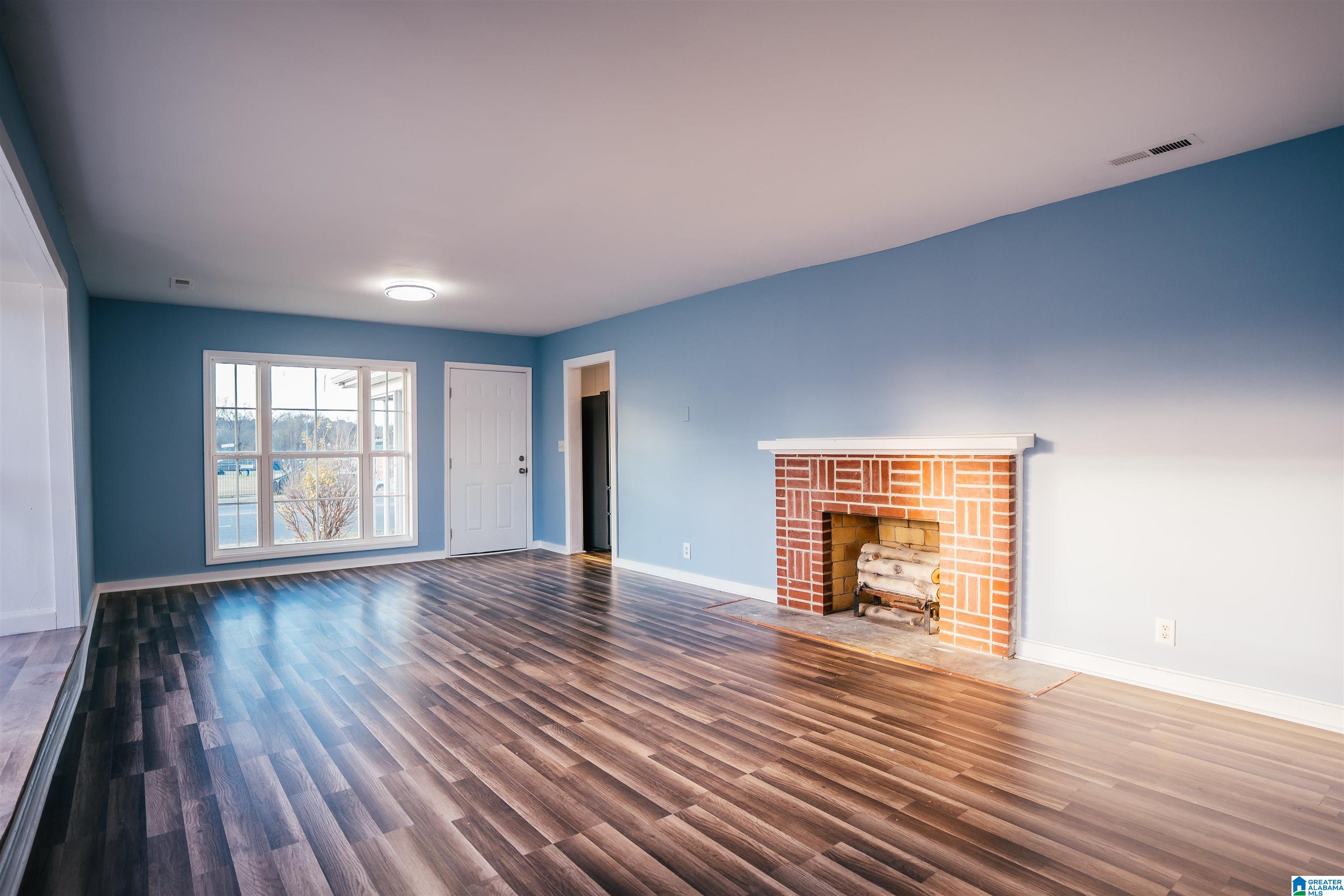 Homes for sale in Leeds, AL | 8204 2Nd Avenue, Leeds, AL 35094 | MLS# 21439897