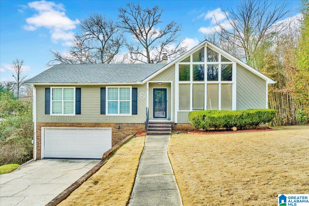 3rd image of 1116 3Rd Avenue, Pleasant Grove, AL 35127 | MLS# 21439910