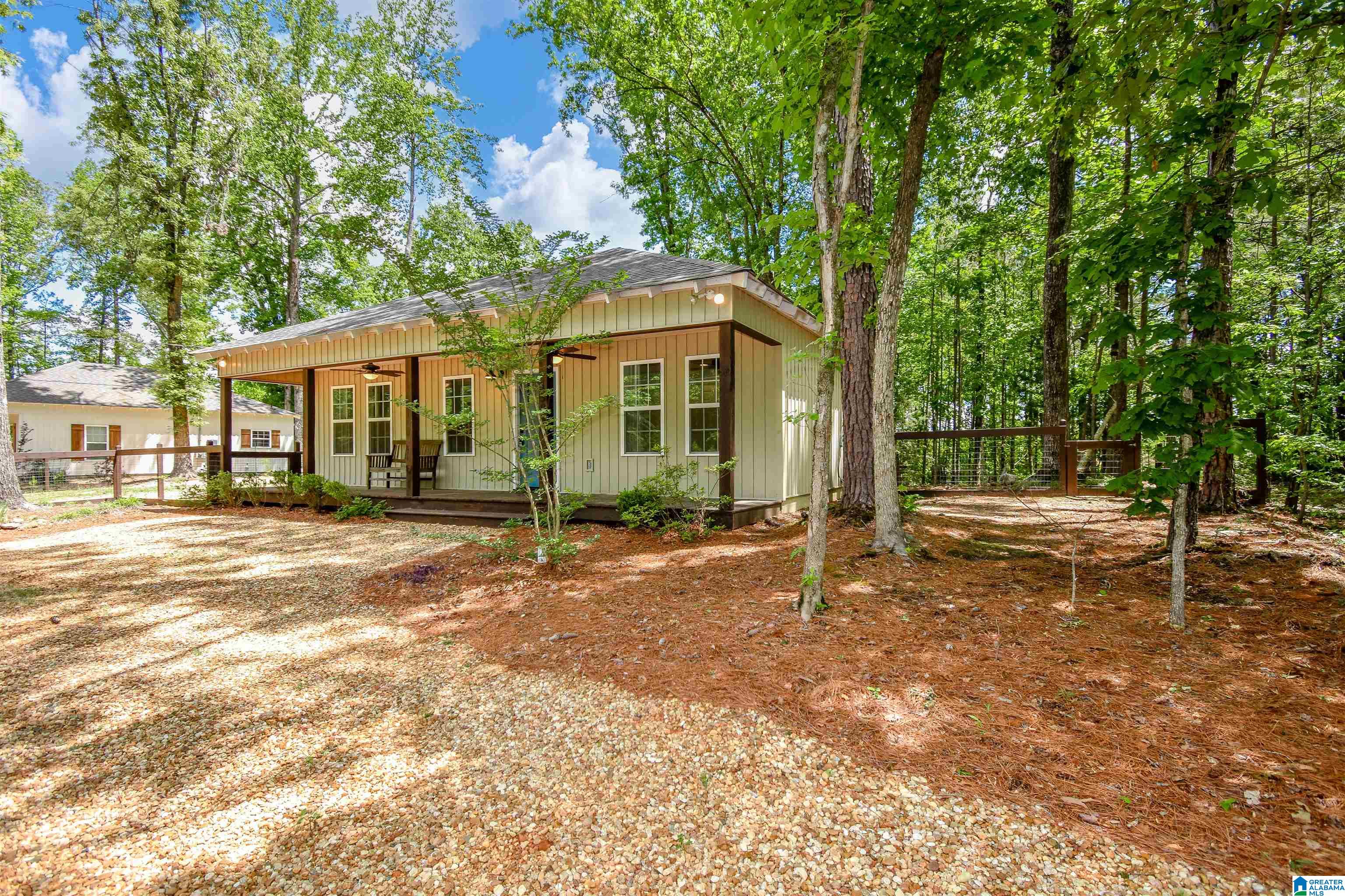 138 COVE DRIVE