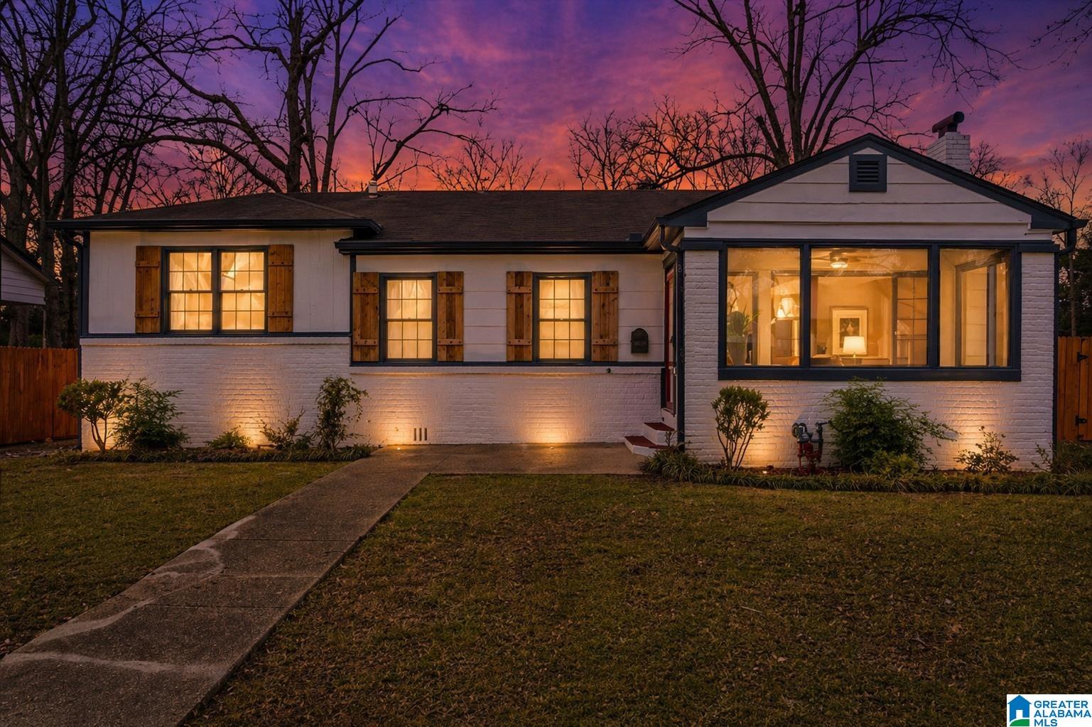 Photo 3 of Single family home for sale at 830 1st Street Sw, Birmingham, AL 35211 | MLS# 21440019 | Listing updated on 2026-08-03