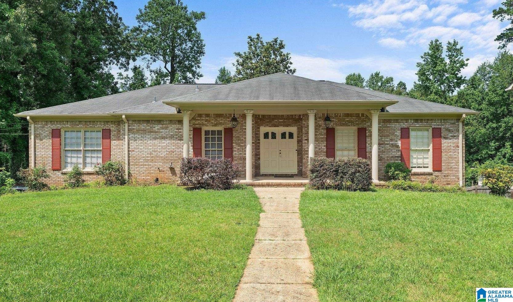 2nd image of 3411 Arcadia Dr, Tuscaloosa, AL 35404 | MLS# 21440143