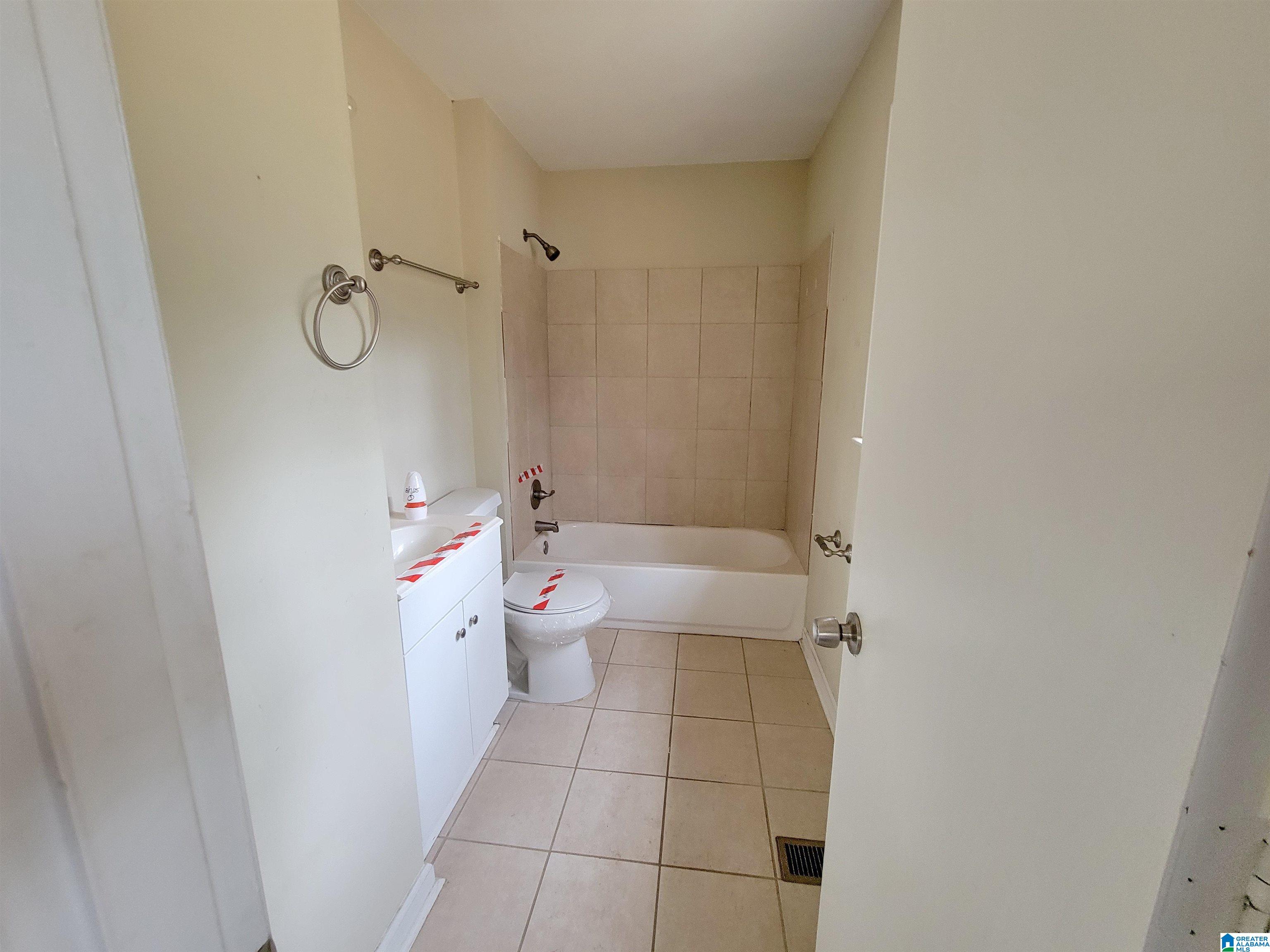 Homes for sale in Tuscaloosa, AL | 3822 5th Avenue, Tuscaloosa, AL 35405 | MLS# 21440195