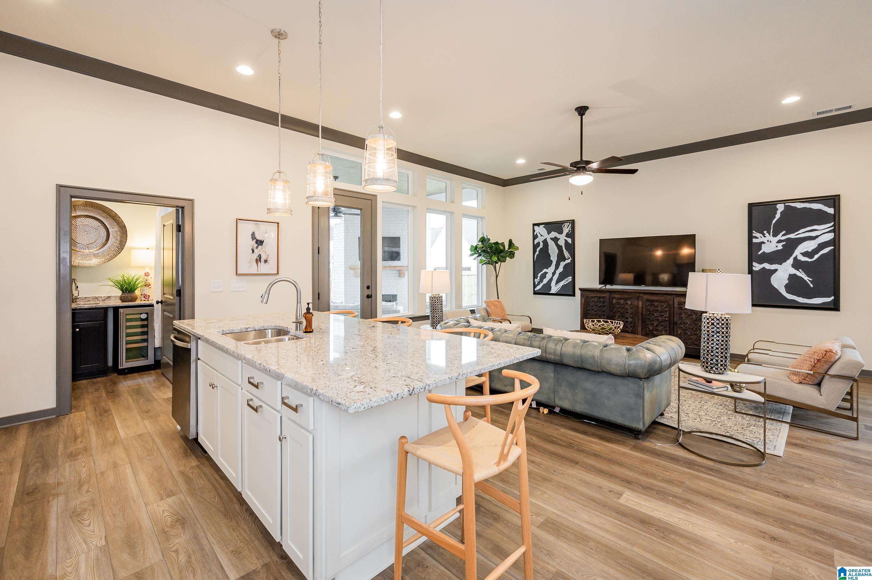 Homes for sale in Hoover, AL | 4665 Oakdell Road, Hoover, AL 35244 | MLS# 21440288