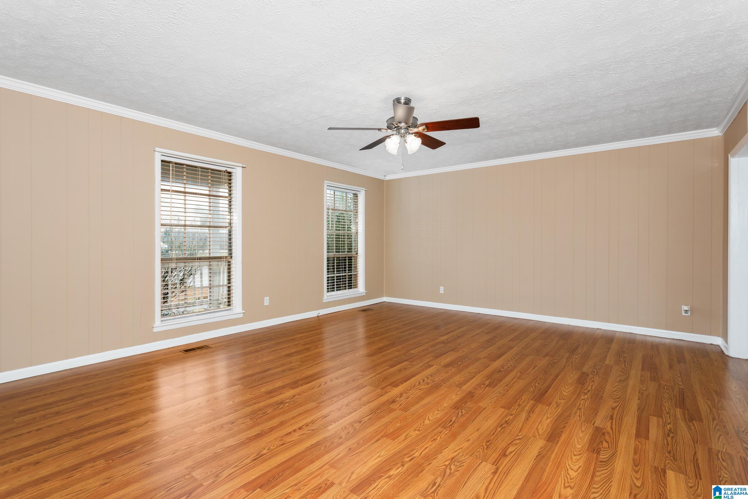 Homes for sale in Cropwell, AL | 100 Holiday Estates Dr, Cropwell, AL 35054 | MLS# 21440290