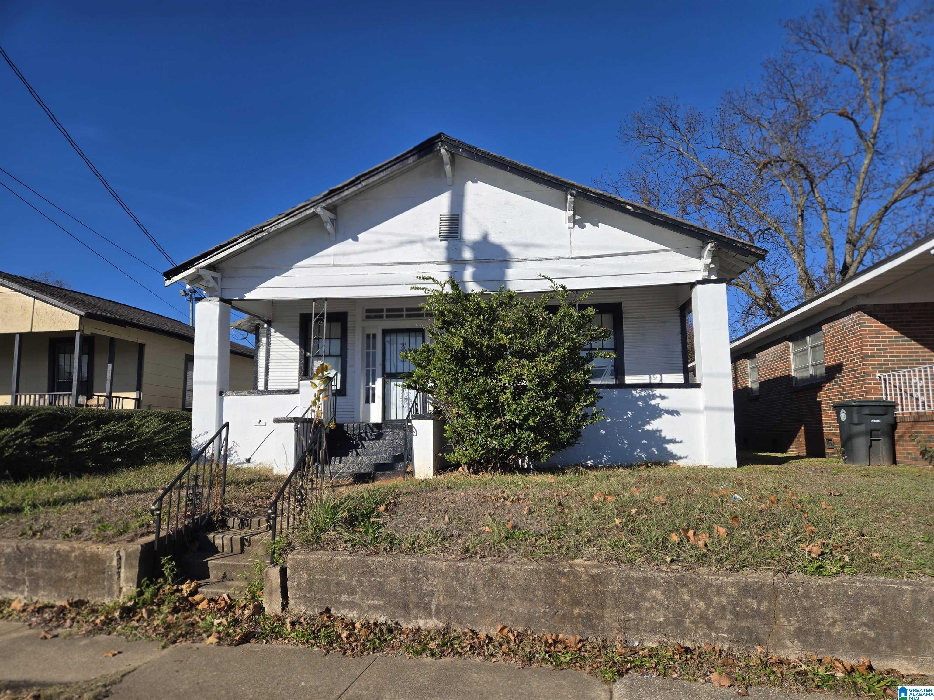 1814 20TH STREET W