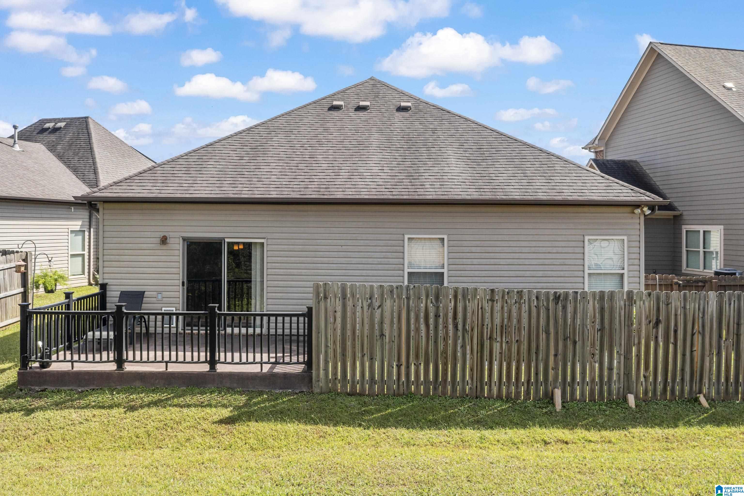 Homes for sale in Mccalla, AL | 6447 Cheshire Cove Dr, Mccalla, AL 35111 | MLS# 21440333