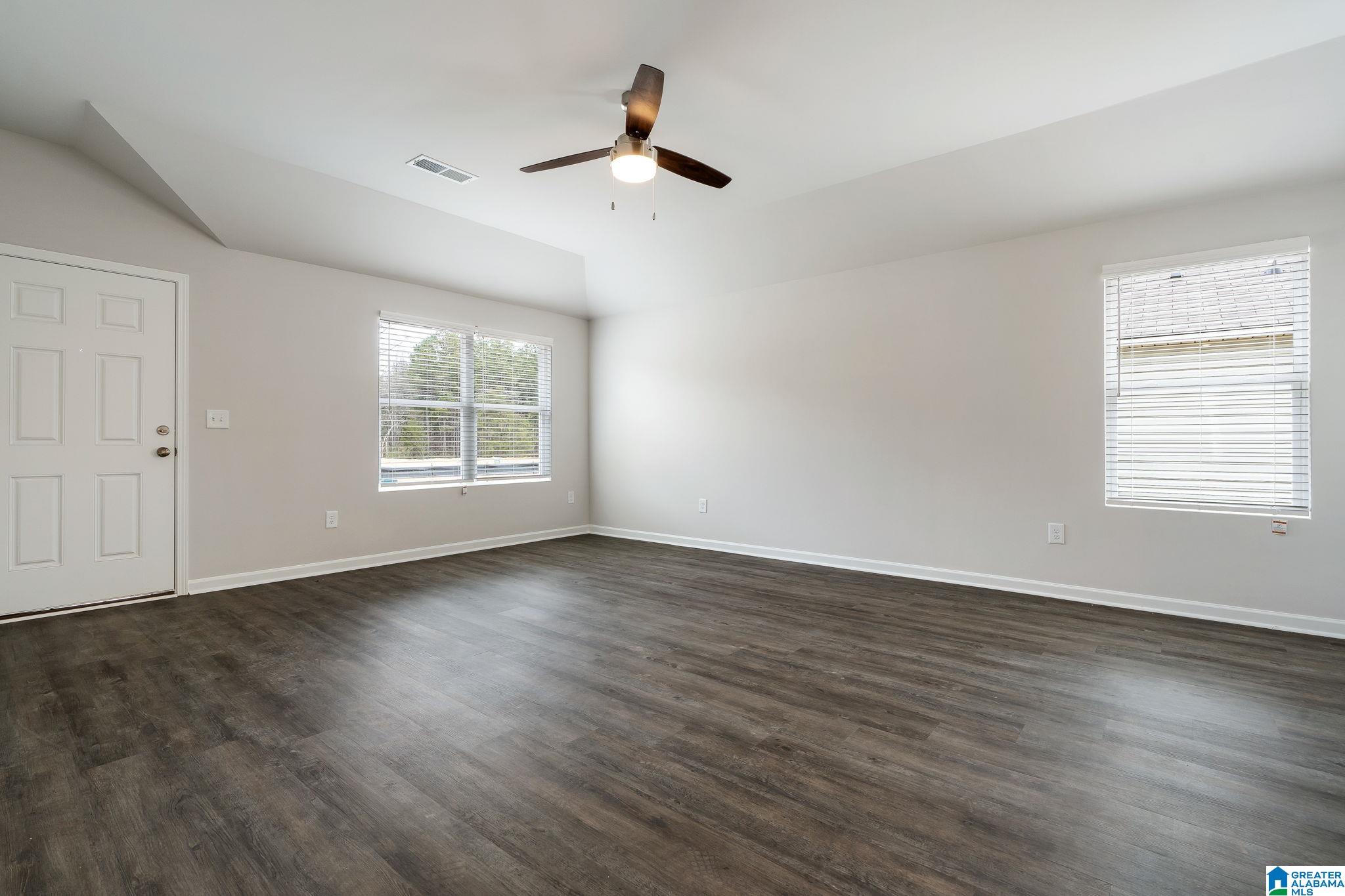 Homes for sale in Calera, AL | 632 Klynes Dr, Calera, AL 35040 | MLS# 21440370