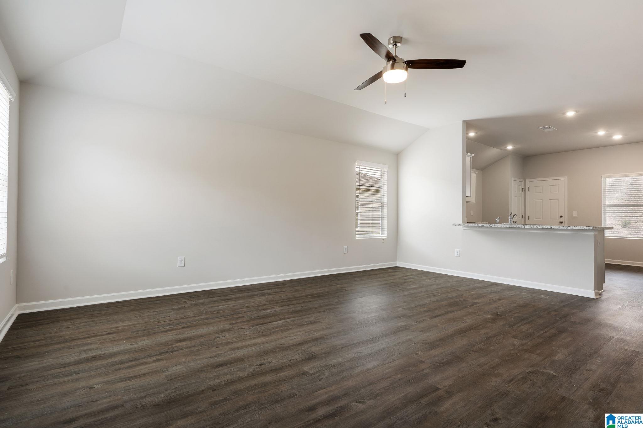 Homes for sale in Calera, AL | 632 Klynes Dr, Calera, AL 35040 | MLS# 21440370