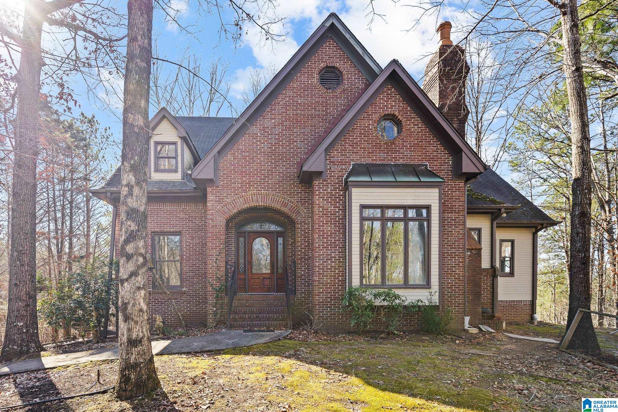 Homes for sale in Pelham, AL | 109 Hunset Mill Lane, Pelham, AL 35124 | MLS# 21440533