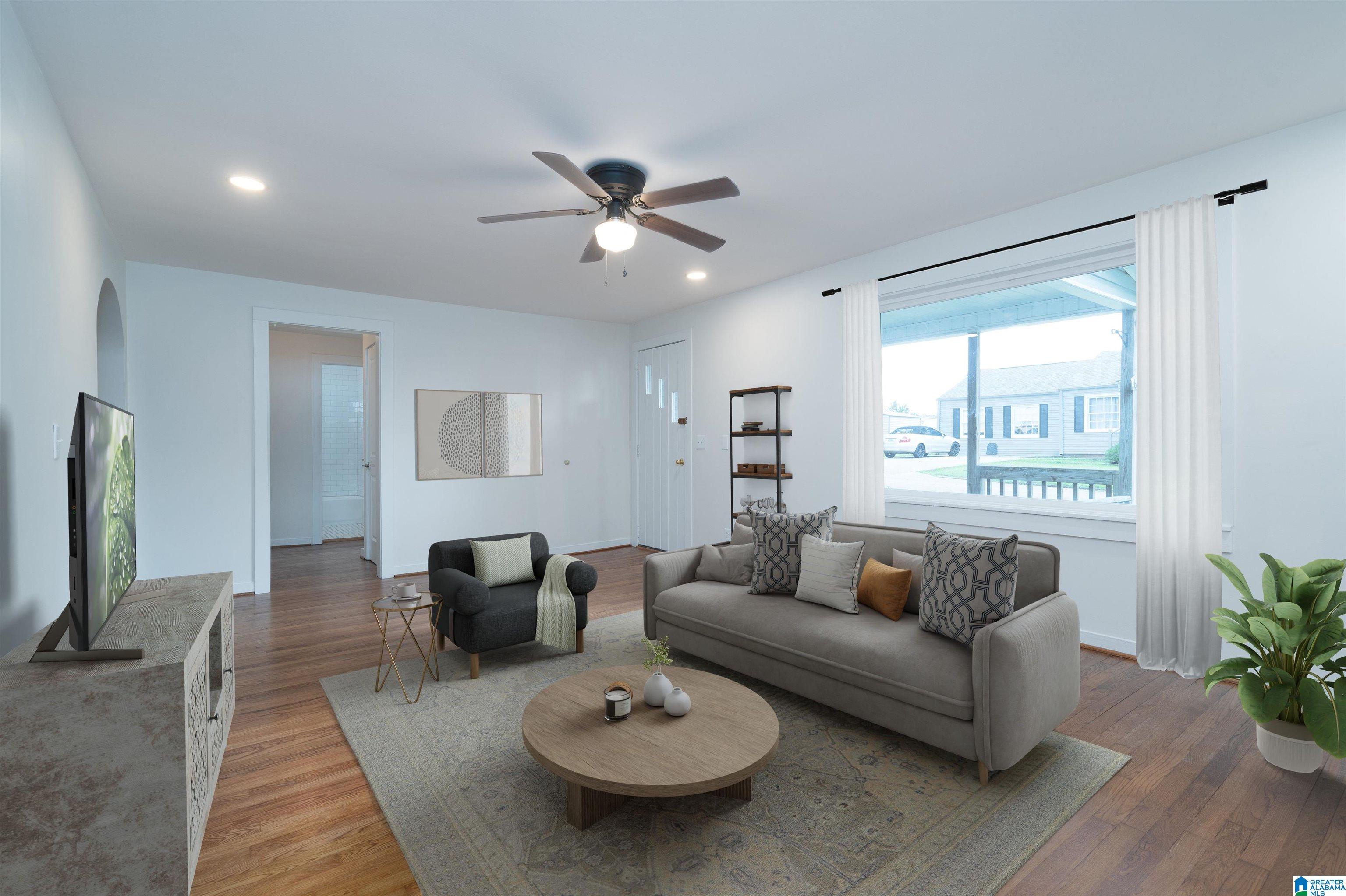 Homes for sale in Hueytown, AL | 628 S Parkell Avenue, Hueytown, AL 35023 | MLS# 21440574