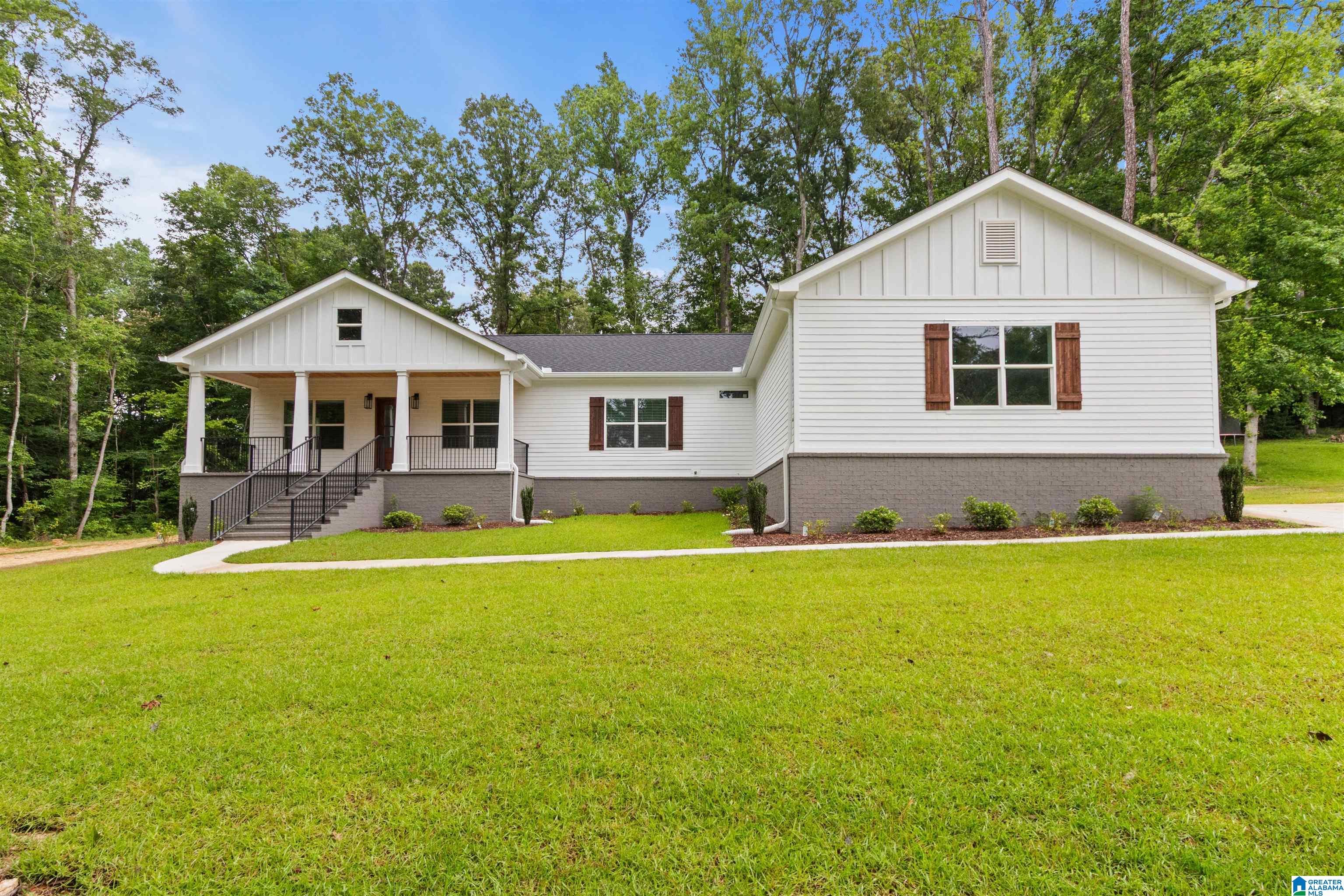 3904 SPRINGHILL DRIVE