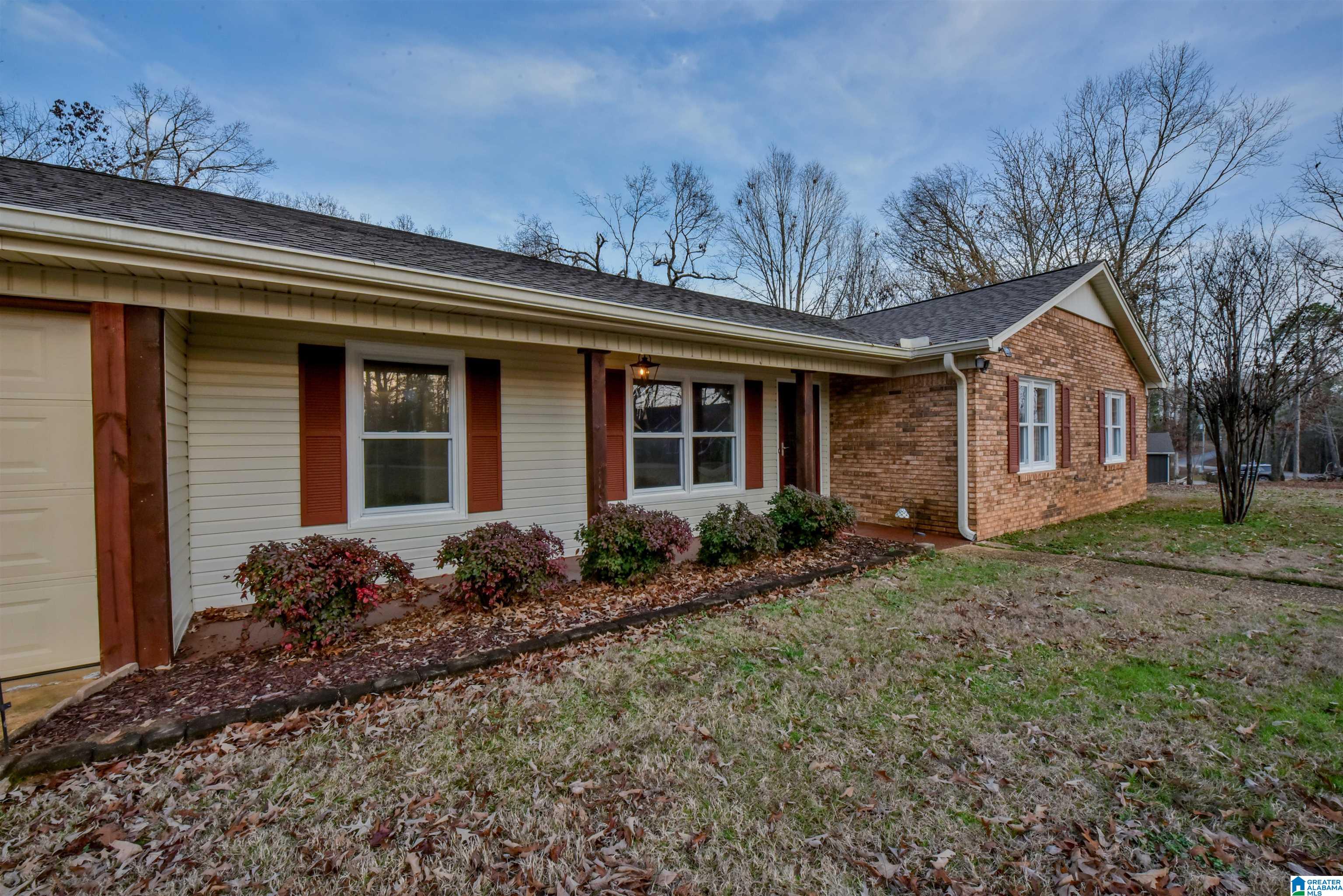 Homes for sale in Northport, AL | 15923 Lake Hill Dr, Northport, AL 35475 | MLS# 21440618