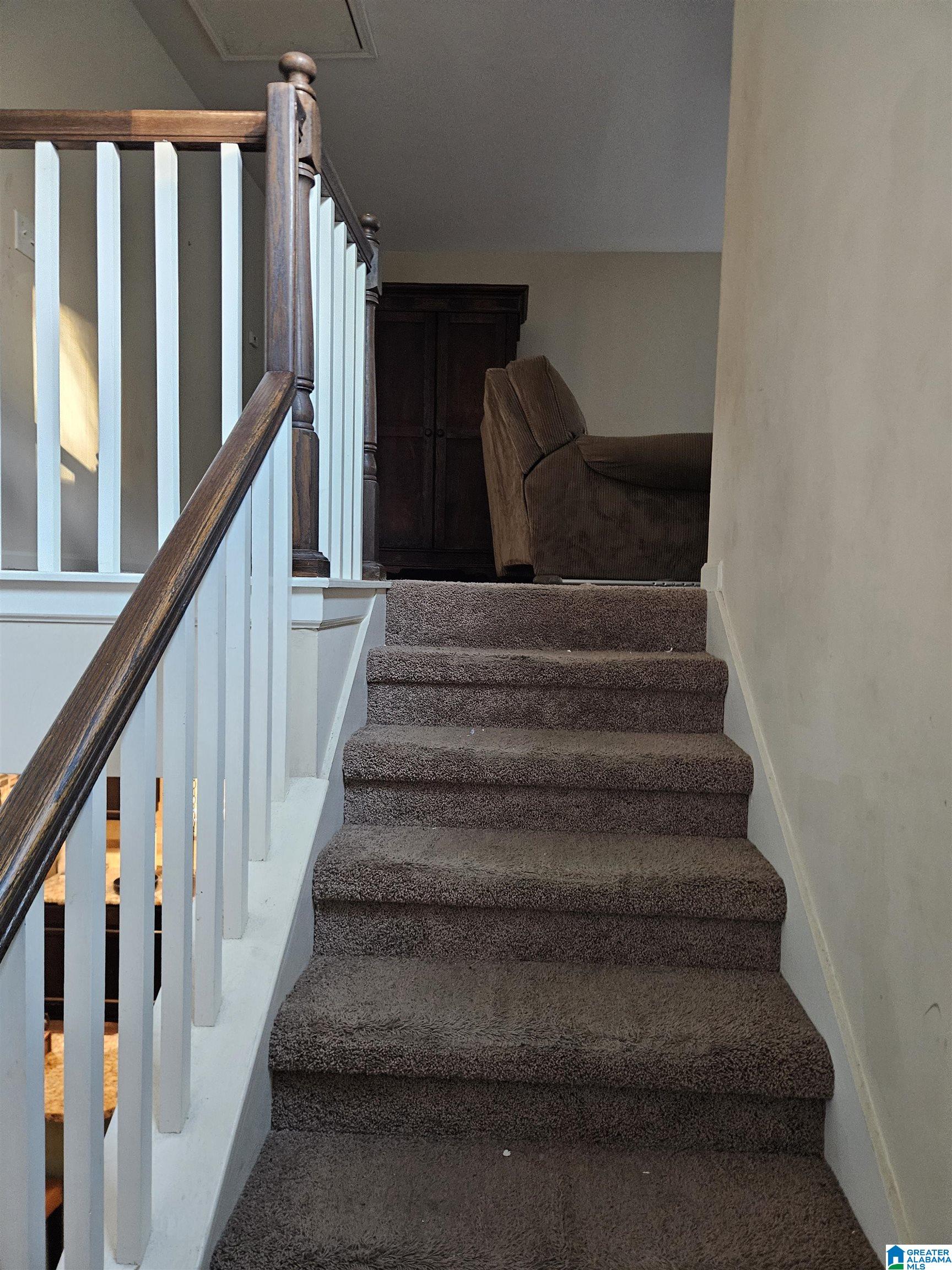 Homes for sale in Calera, AL | 437 Marsh Circle, Calera, AL 35040 | MLS# 21440648