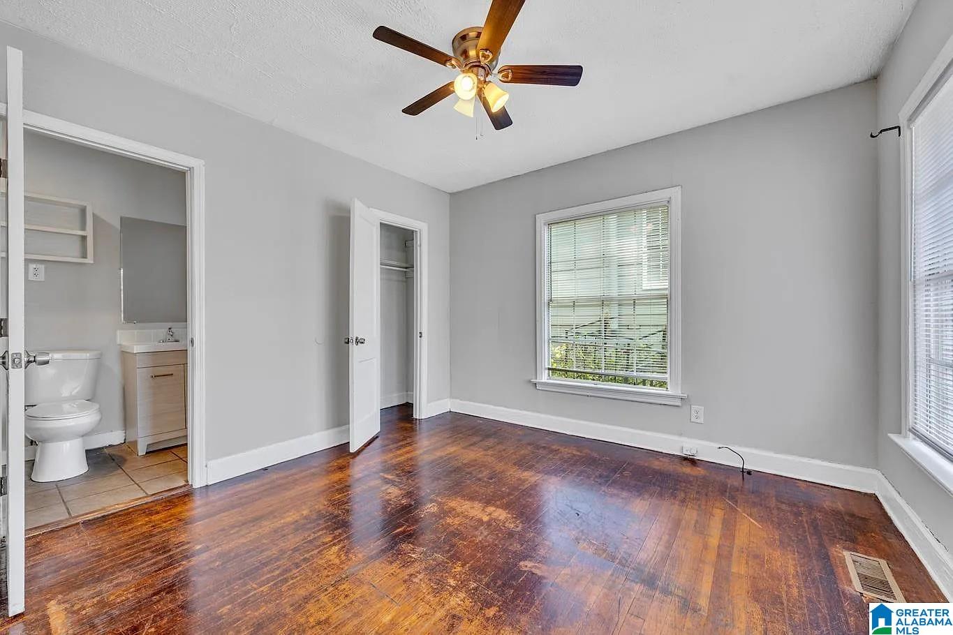 Homes for sale in Birmingham, AL | 7625 4Th Avenue S, Birmingham, AL 35206 | MLS# 21440651