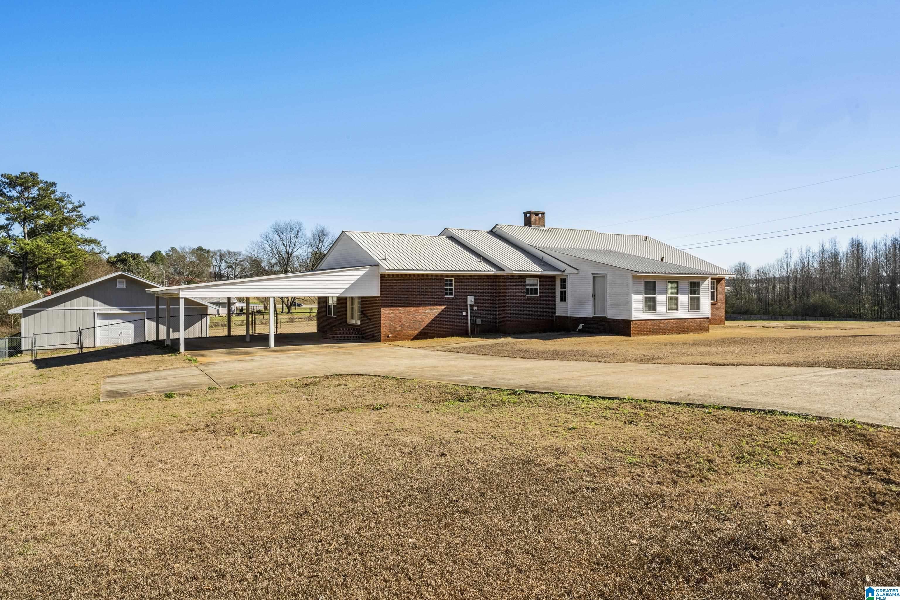 5th image of 1298 New Lincoln Road, Talladega, AL 35160 | MLS# 21440664