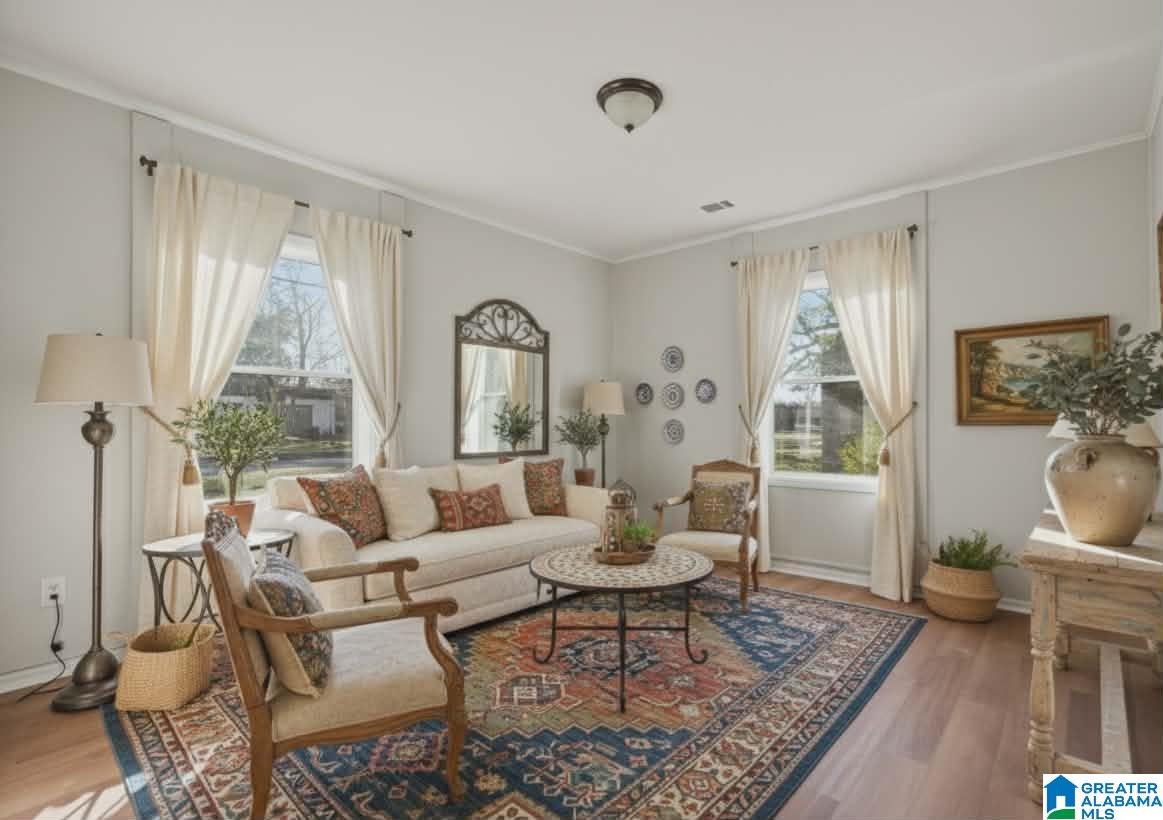 Homes for sale in Birmingham, AL | 1860 Woodland Avenue Sw, Birmingham, AL 35211 | MLS# 21440671