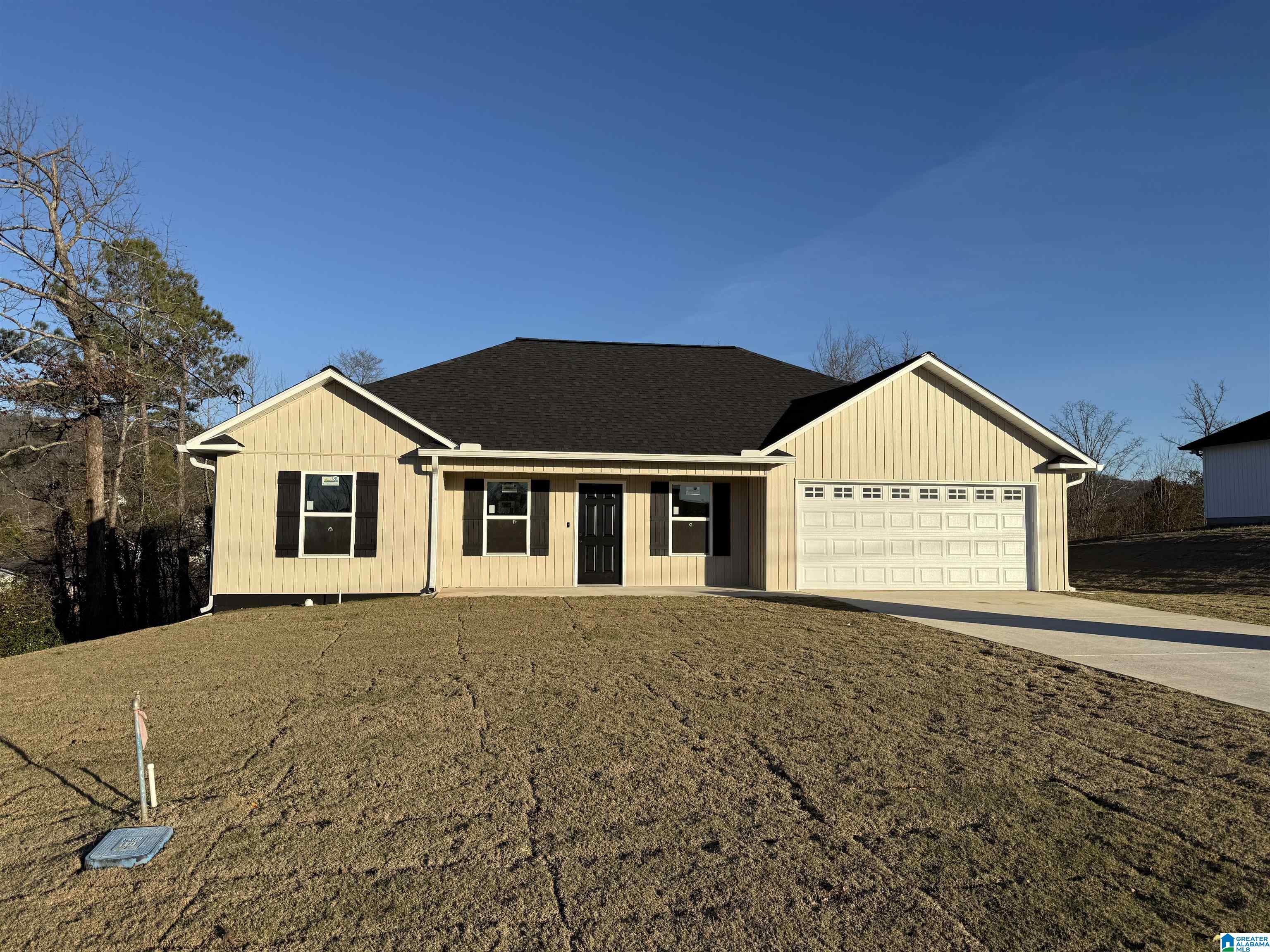 Homes for sale in Jacksonville, AL | 807 2nd Avenue Ne, Jacksonville, AL 36265 | MLS# 21440737