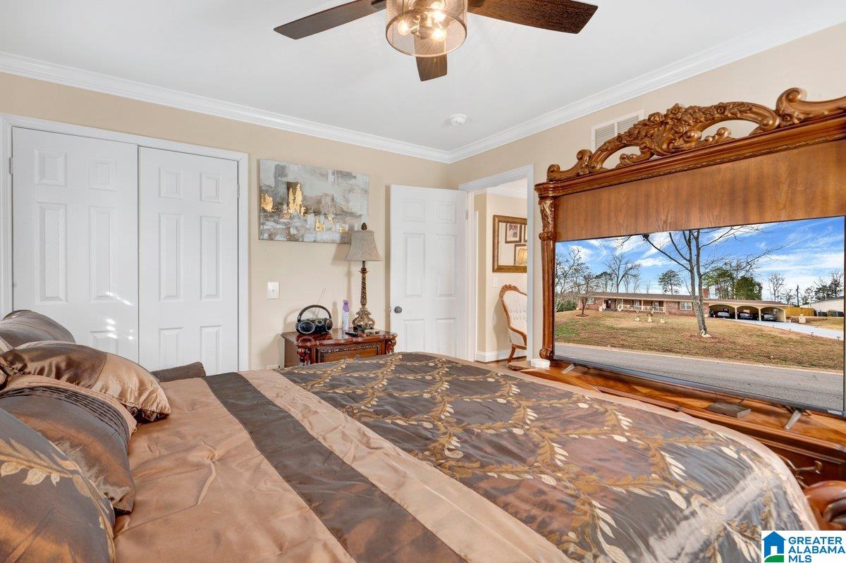 Photo 3 of Single family home for sale at 716 Castlewood Dr, Bessemer, AL 35020 | MLS# 21440764 | Listing updated on 2026-03-20