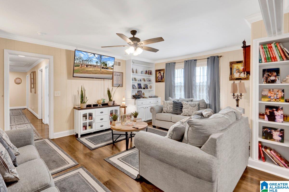 Photo 3 of Single family home for sale at 716 Castlewood Dr, Bessemer, AL 35020 | MLS# 21440764 | Listing updated on 2026-03-20