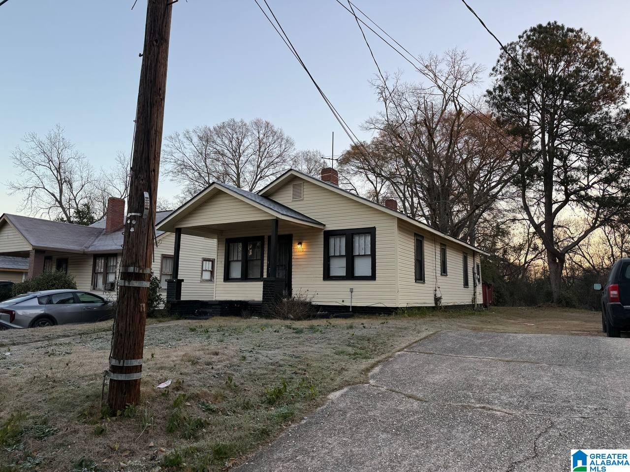 Homes for sale in Phenix City, AL | 1010 11th Avenue, Phenix City, AL 36867 | MLS# 21440778